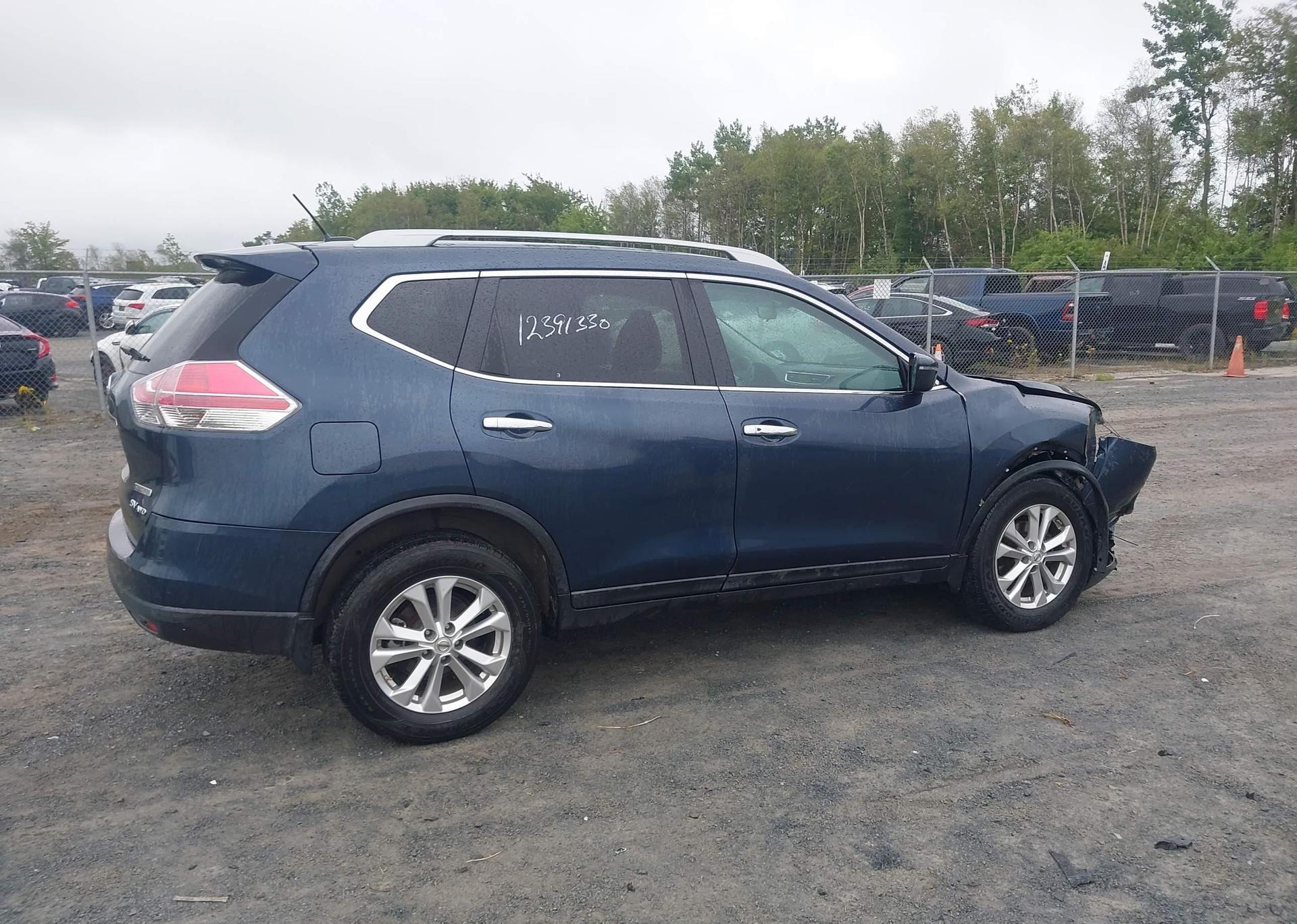 2016 NISSAN ROGUE S