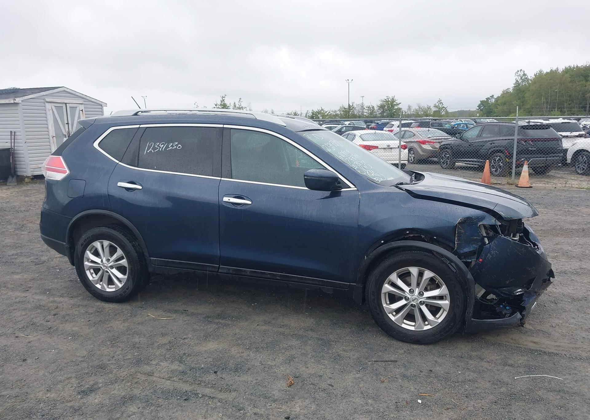 2016 NISSAN ROGUE S