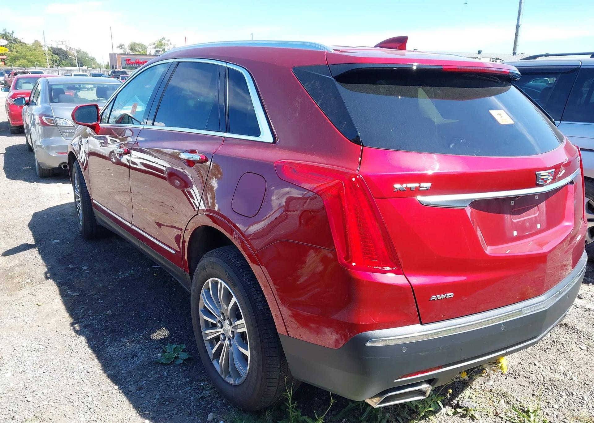 2019 CADILLAC XT5 LUXURY