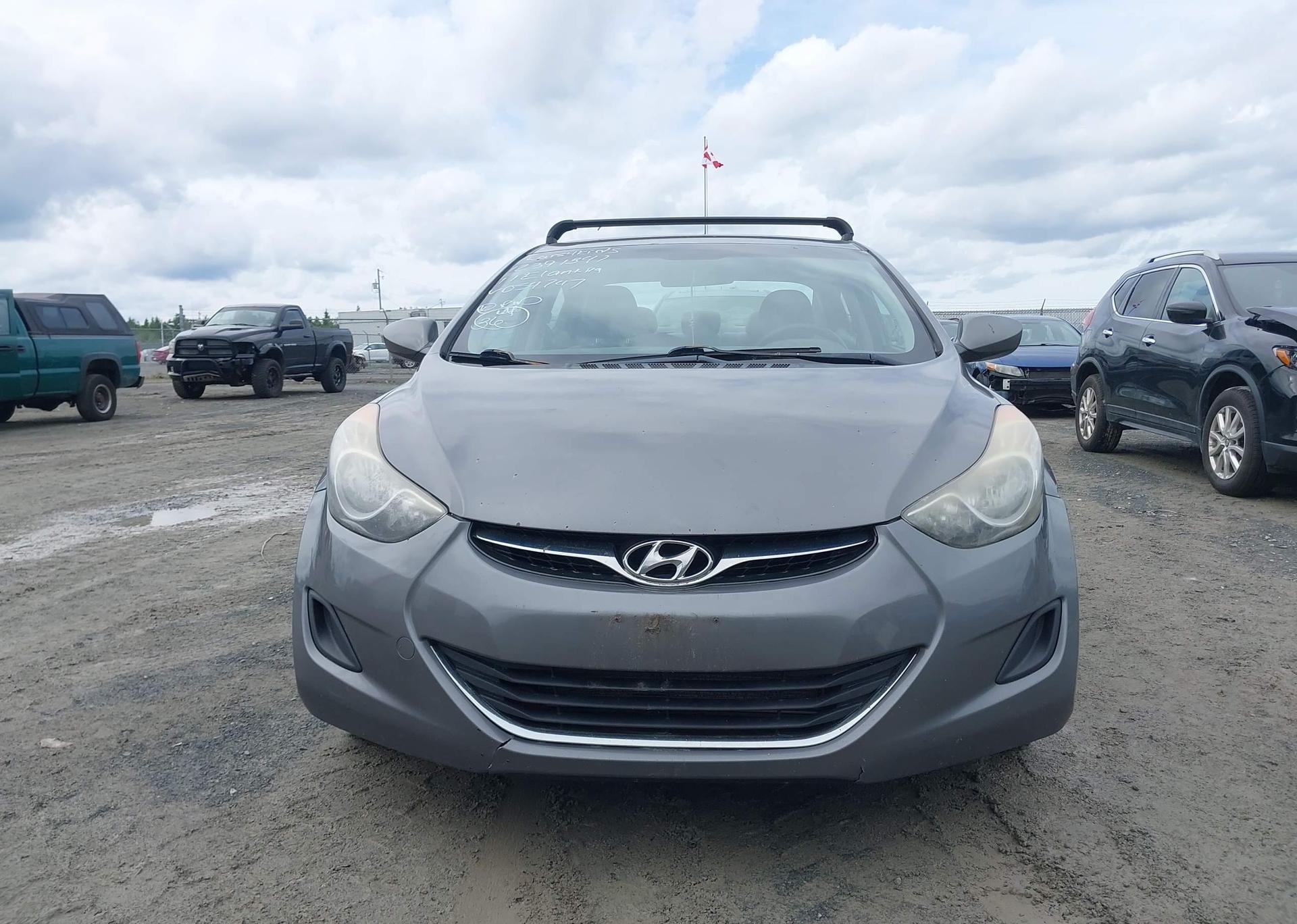 2011 HYUNDAI ELANTRA GLS