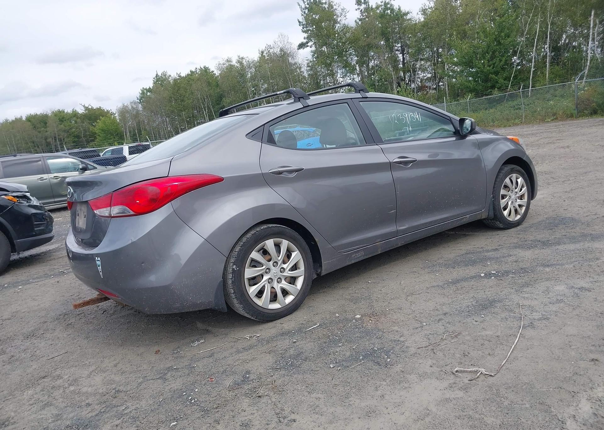 2011 HYUNDAI ELANTRA GLS