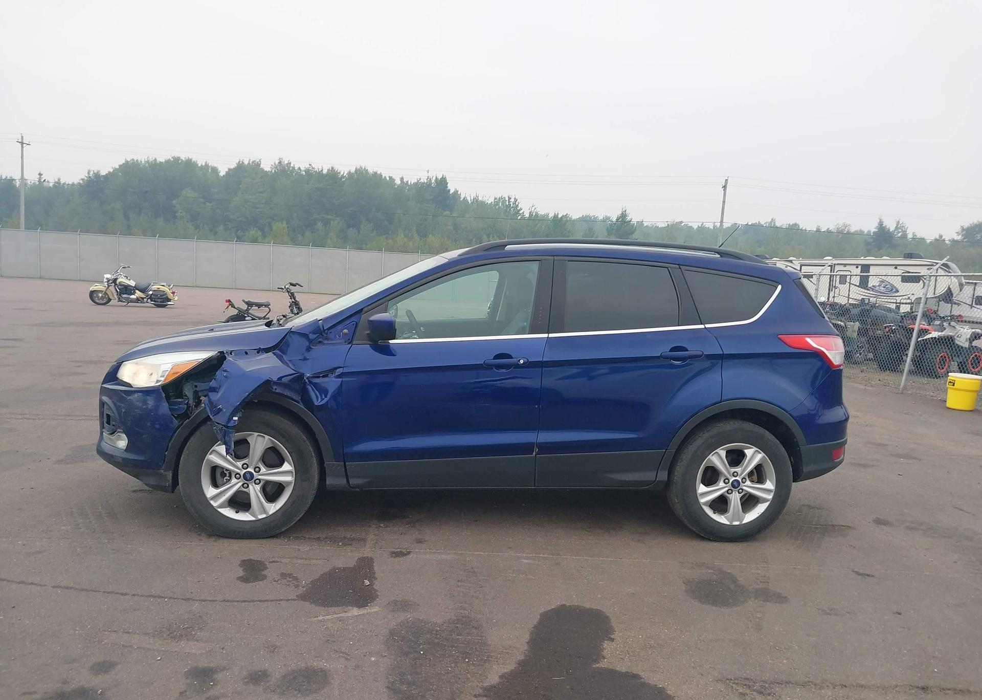 2014 FORD ESCAPE SE