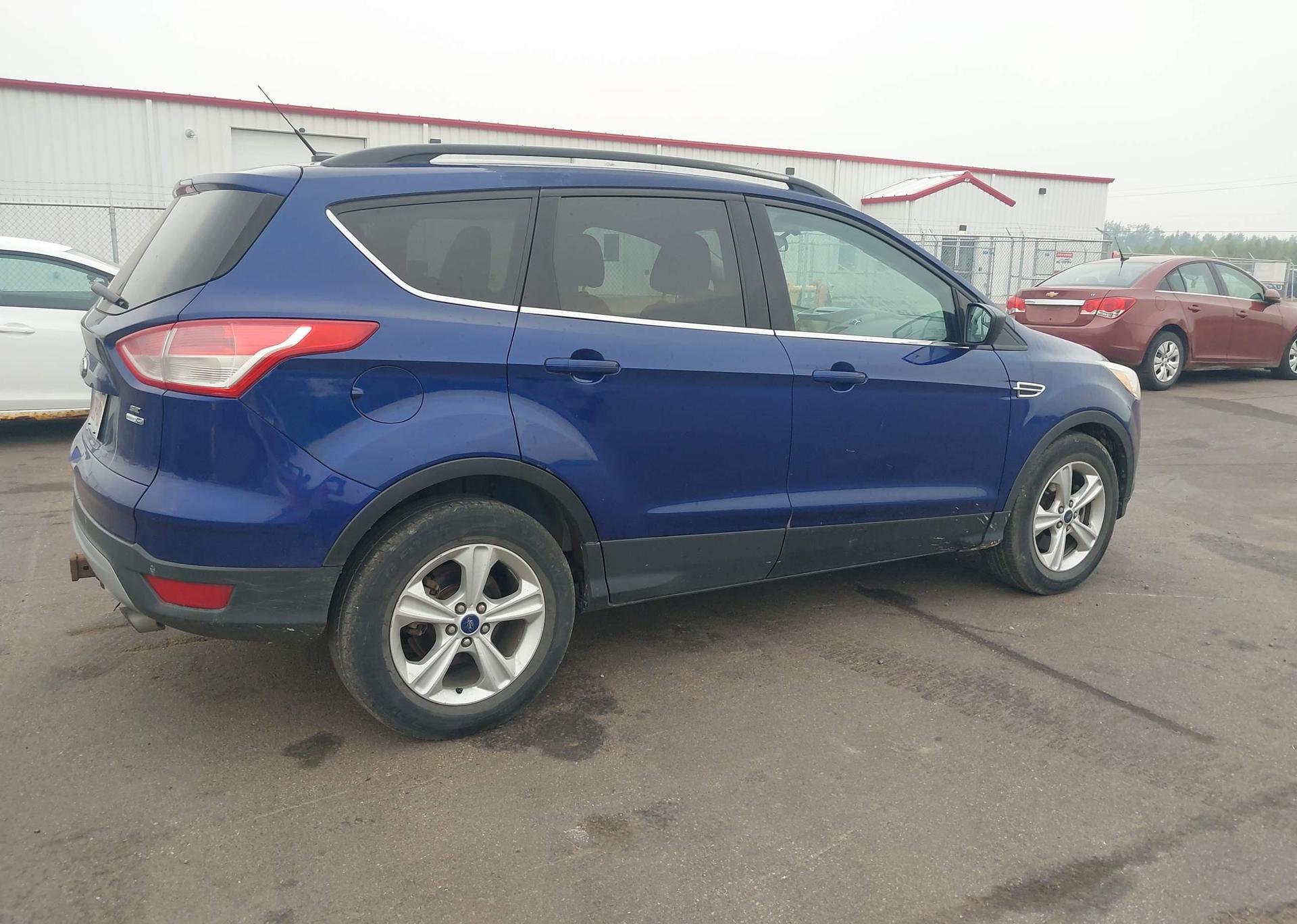 2014 FORD ESCAPE SE