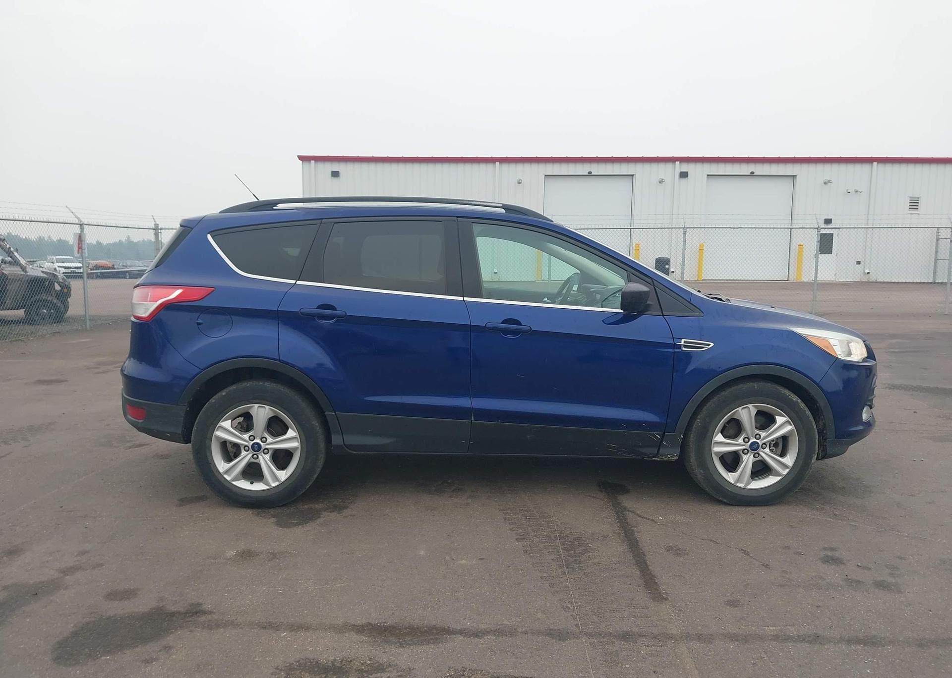 2014 FORD ESCAPE SE