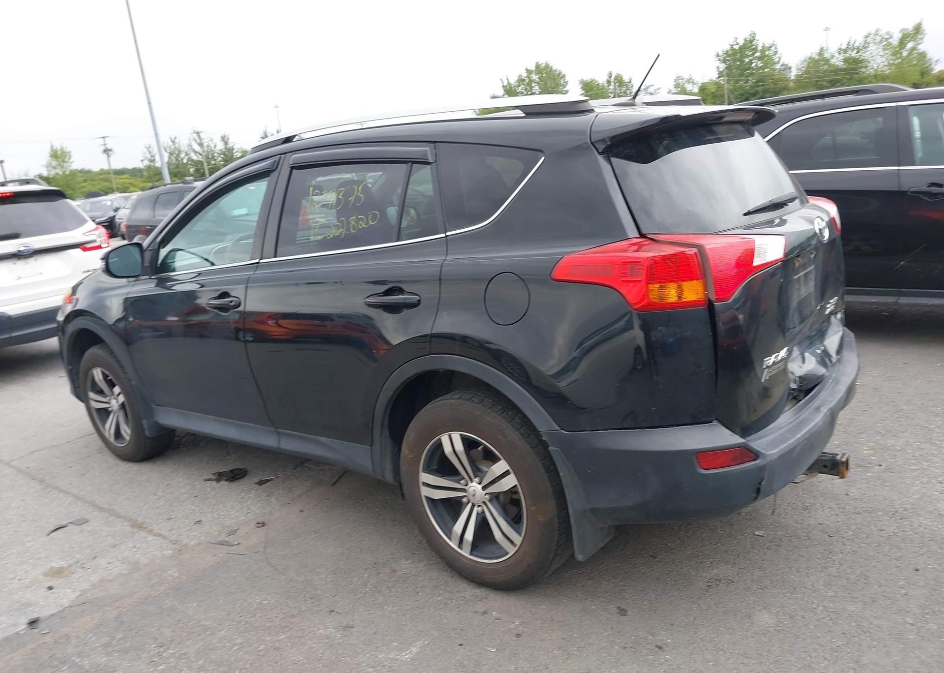 2014 TOYOTA RAV4 XLE