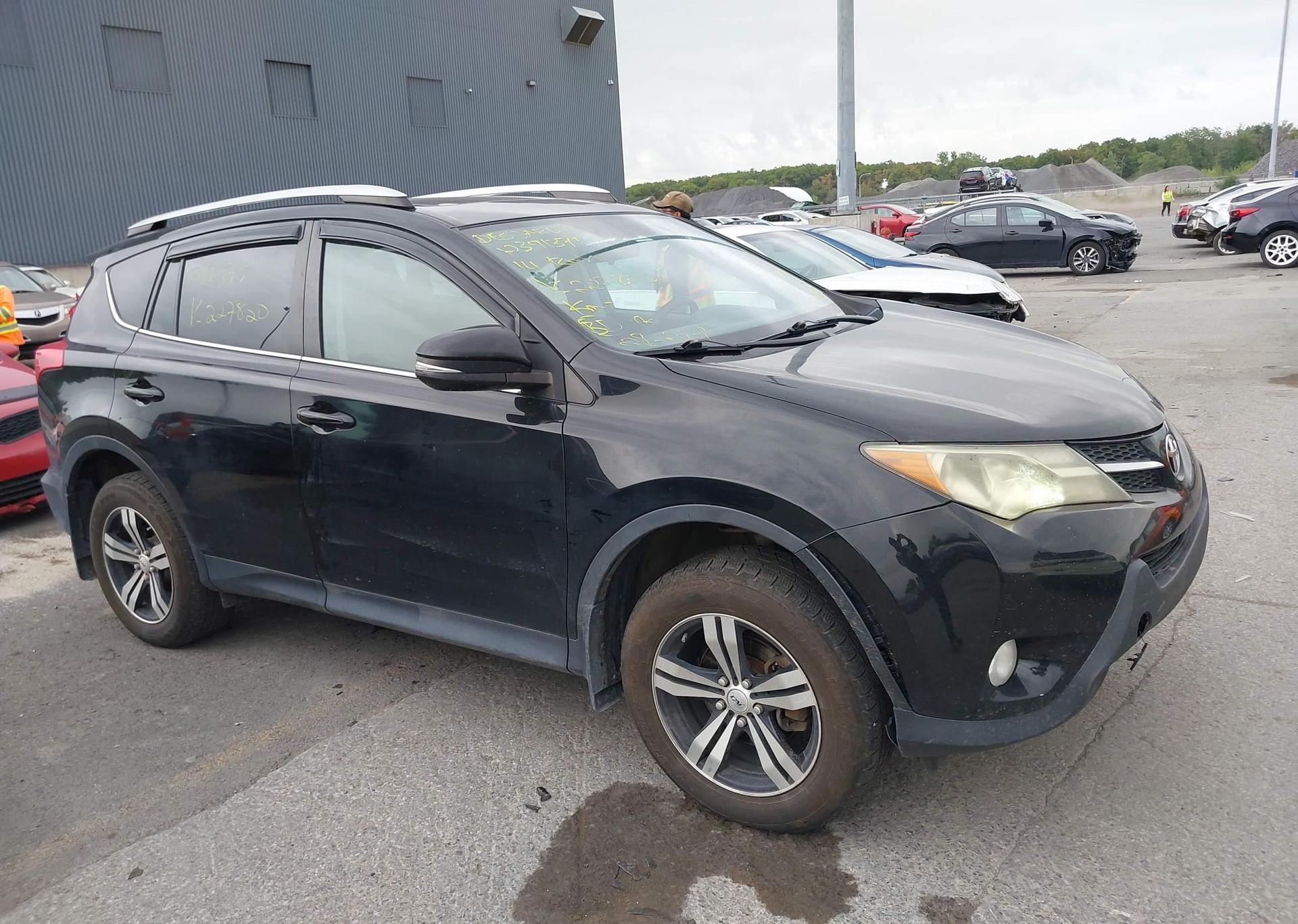 2014 TOYOTA RAV4 XLE