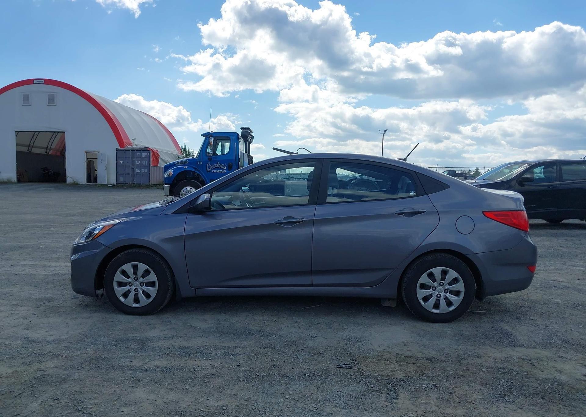 2016 HYUNDAI ACCENT LE