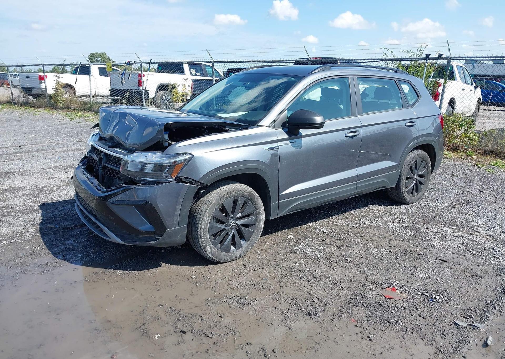 2022 VOLKSWAGEN TAOS TRENDLINE