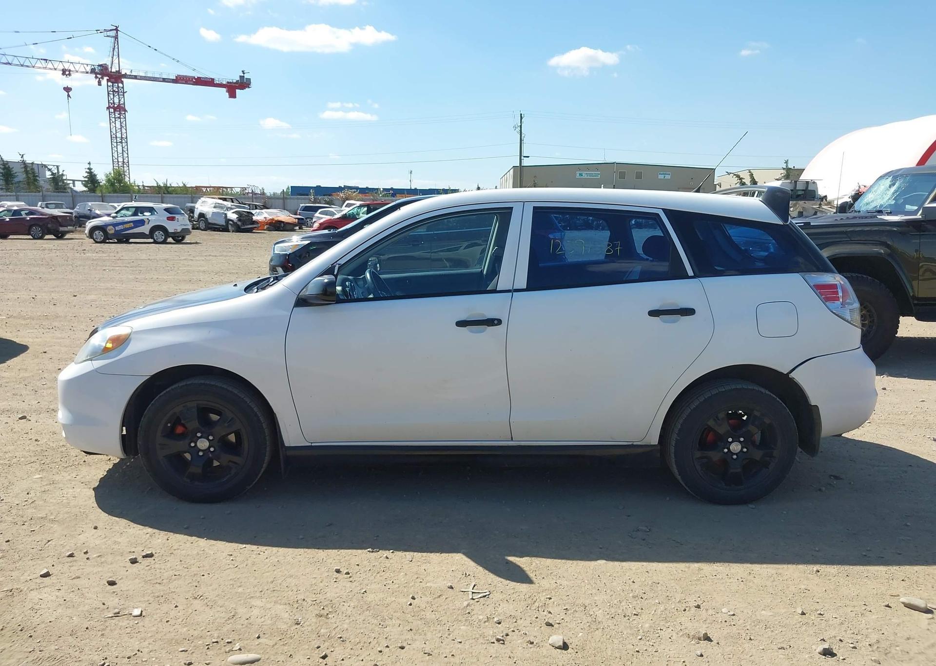 2003 TOYOTA COROLLA MATRIX XR