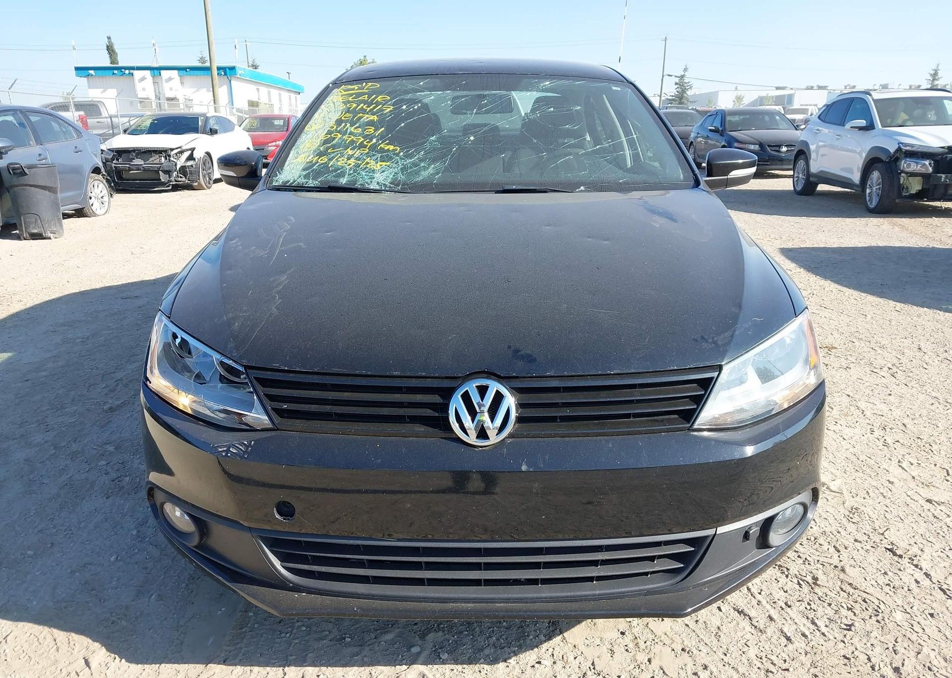2011 VOLKSWAGEN JETTA