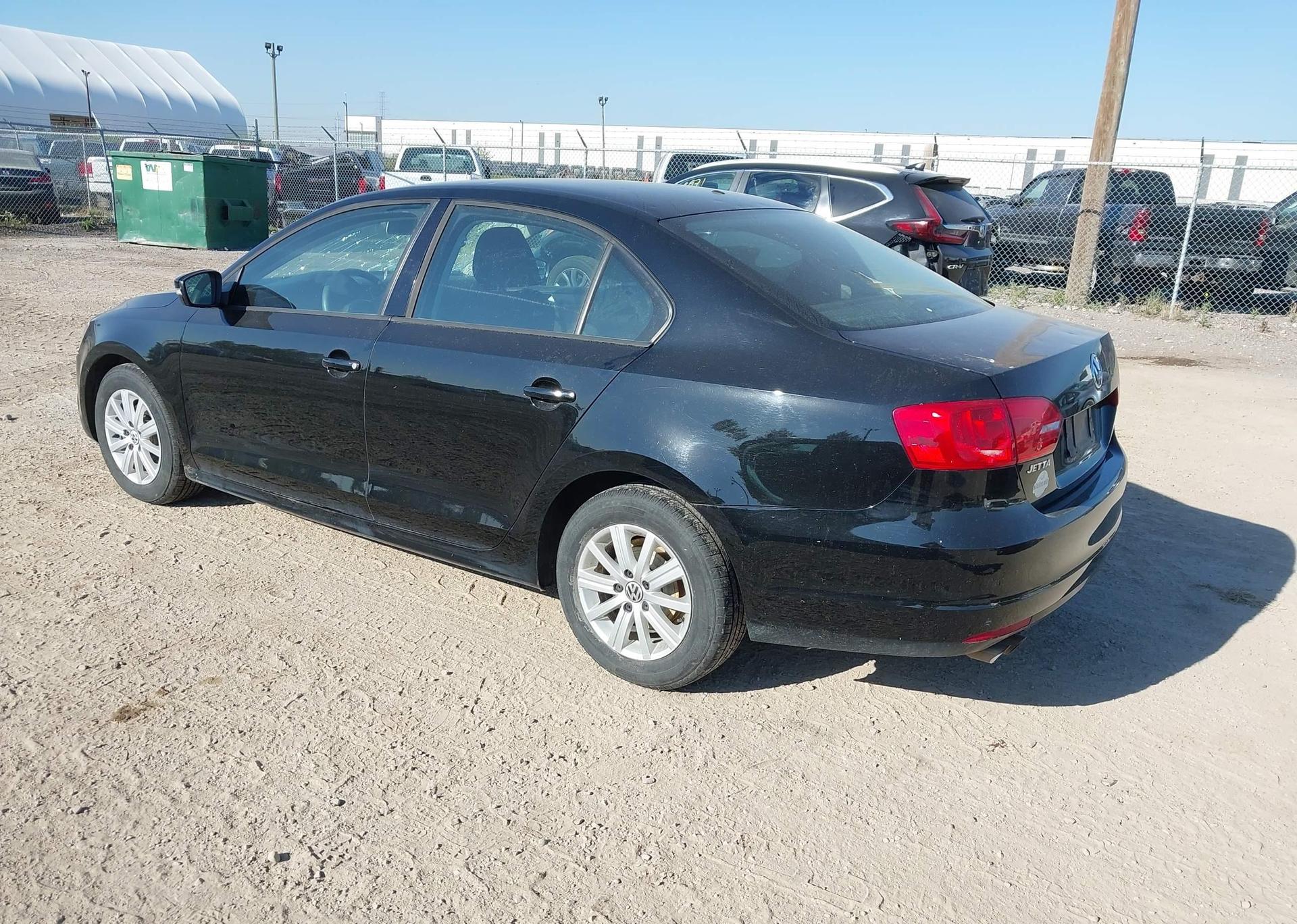 2011 VOLKSWAGEN JETTA