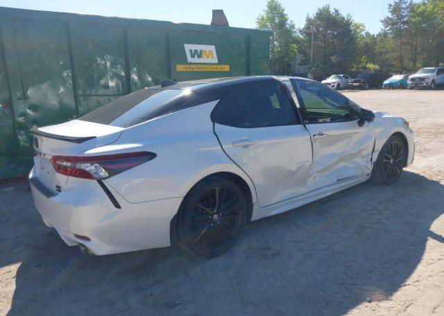 2021 TOYOTA CAMRY XSE