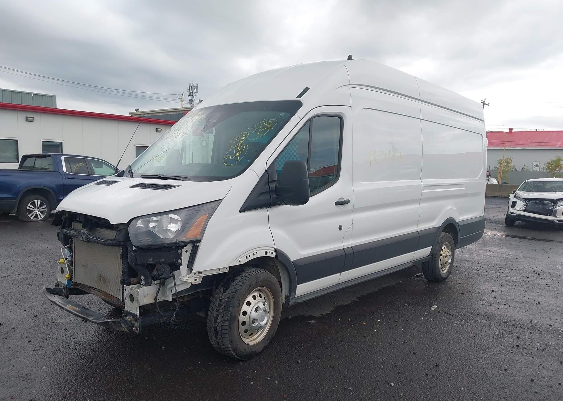 2022 FORD transit t-250