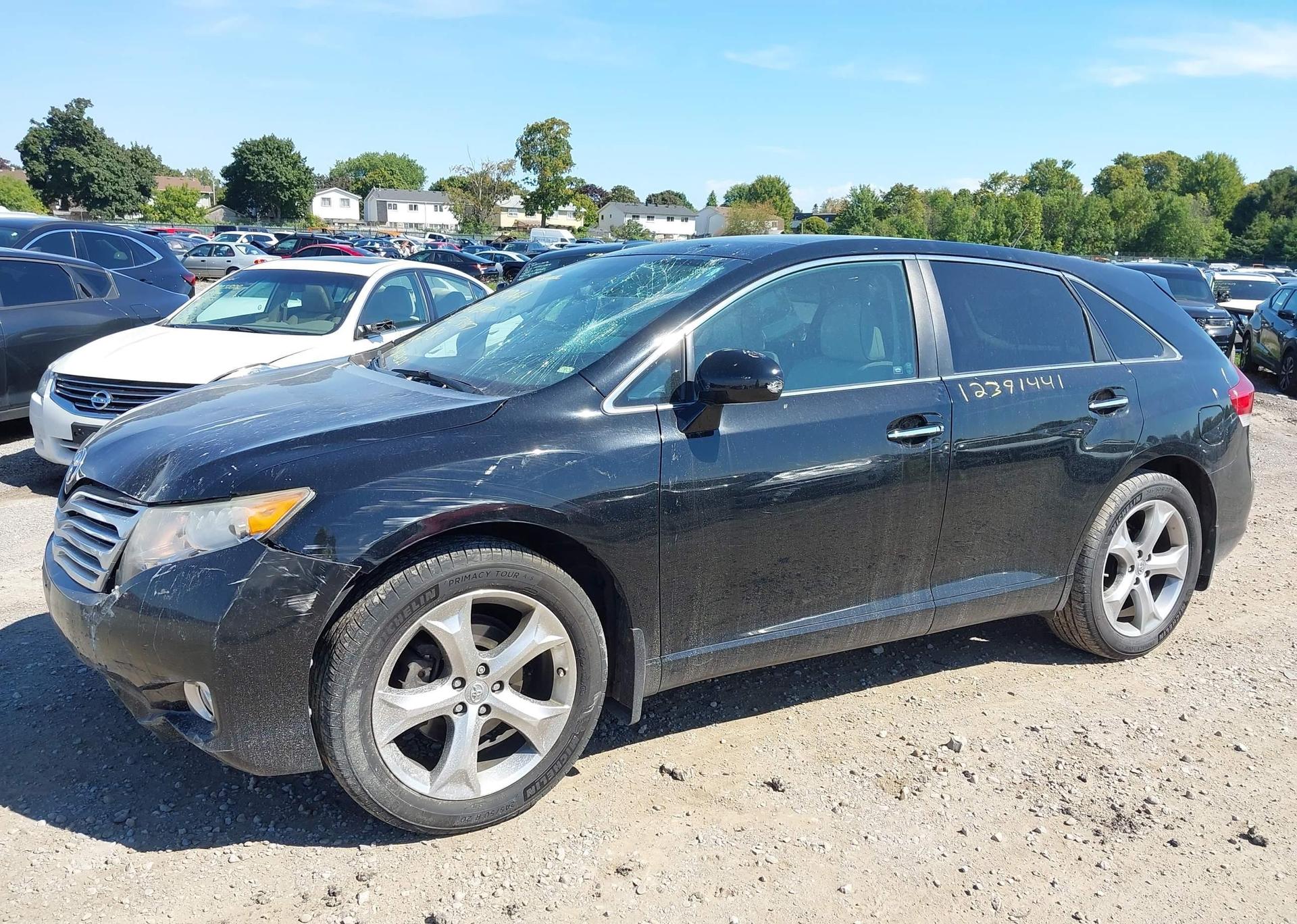 2012 TOYOTA VENZA LE