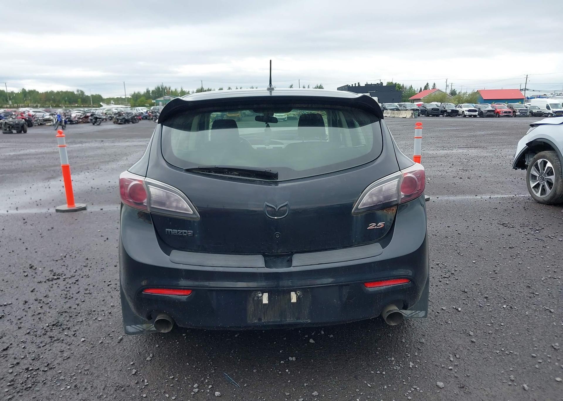 2010 MAZDA MAZDA3 GS