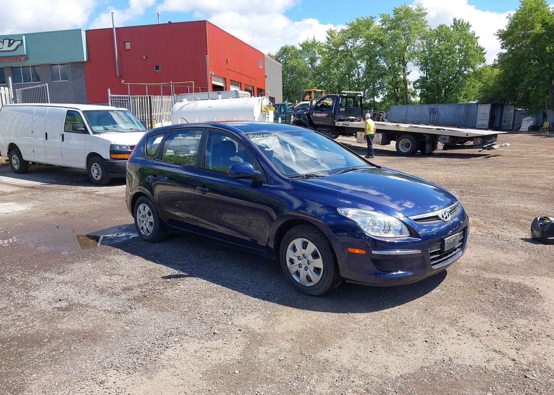 2010 HYUNDAI ELANTRA TOURING GLS