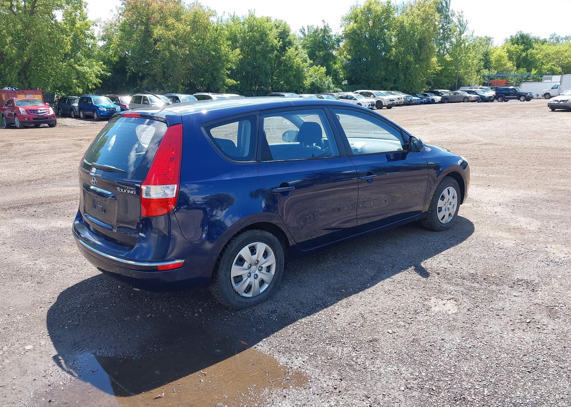 2010 HYUNDAI ELANTRA TOURING GLS