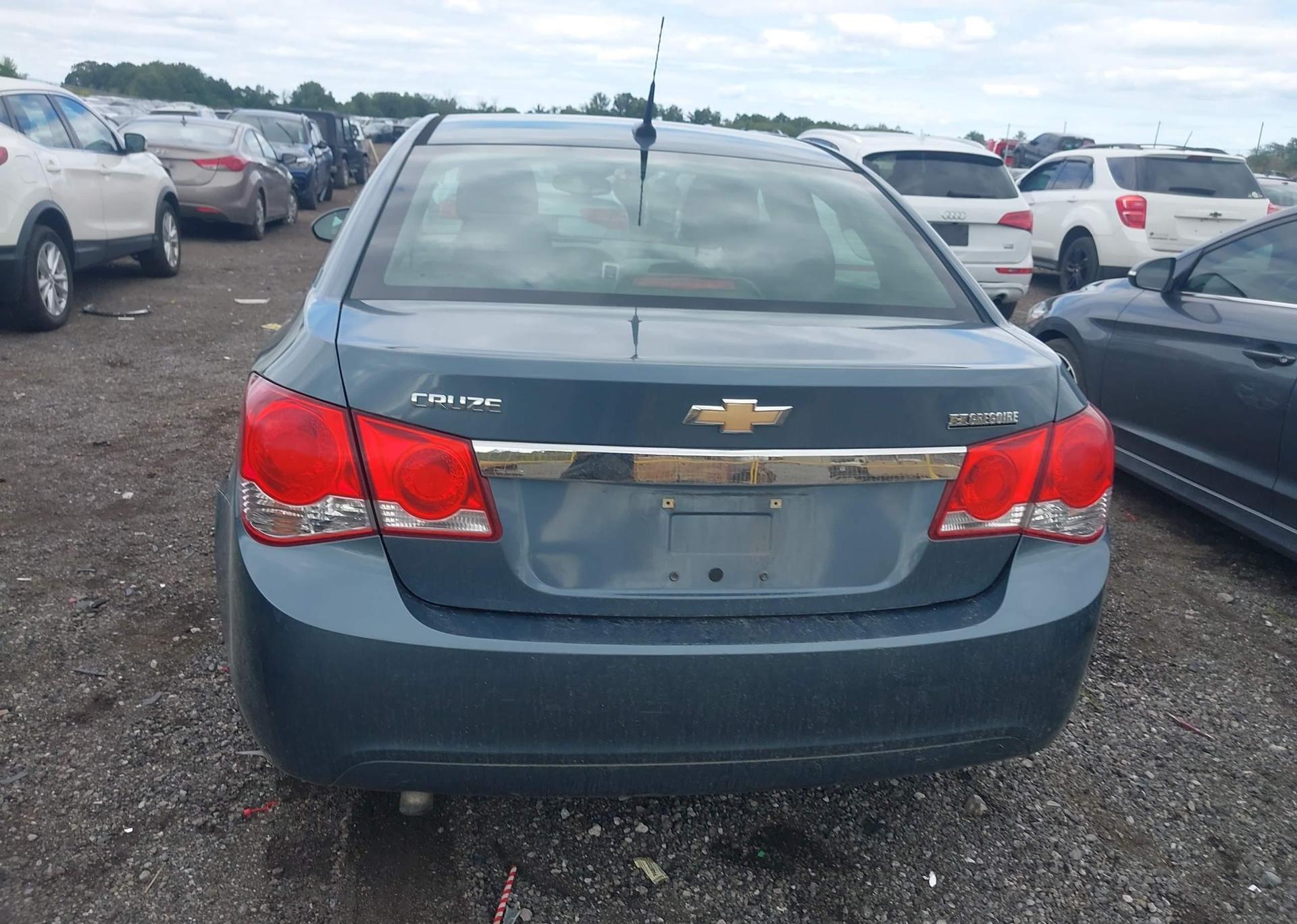 2012 CHEVROLET CRUZE LS