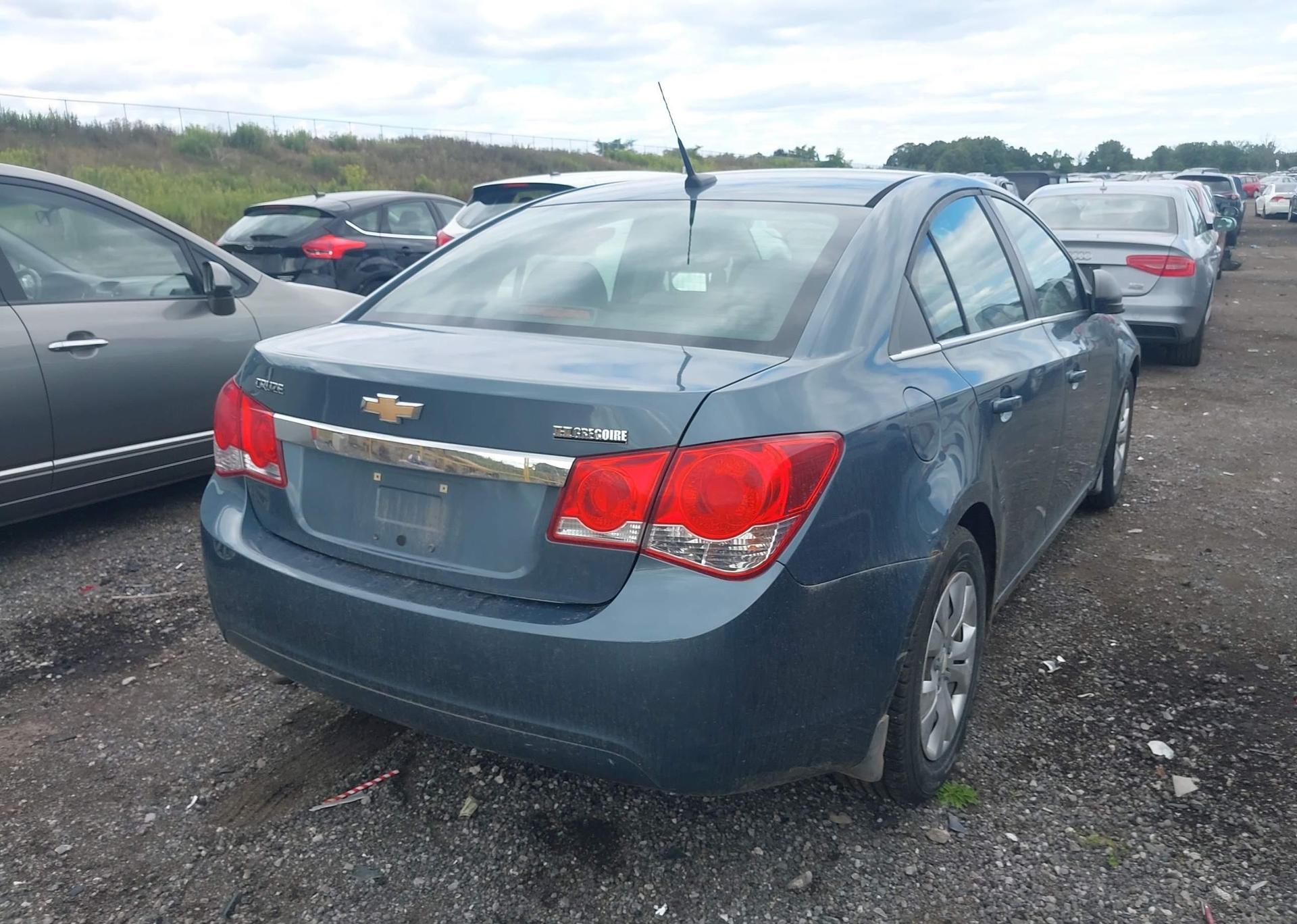 2012 CHEVROLET CRUZE LS