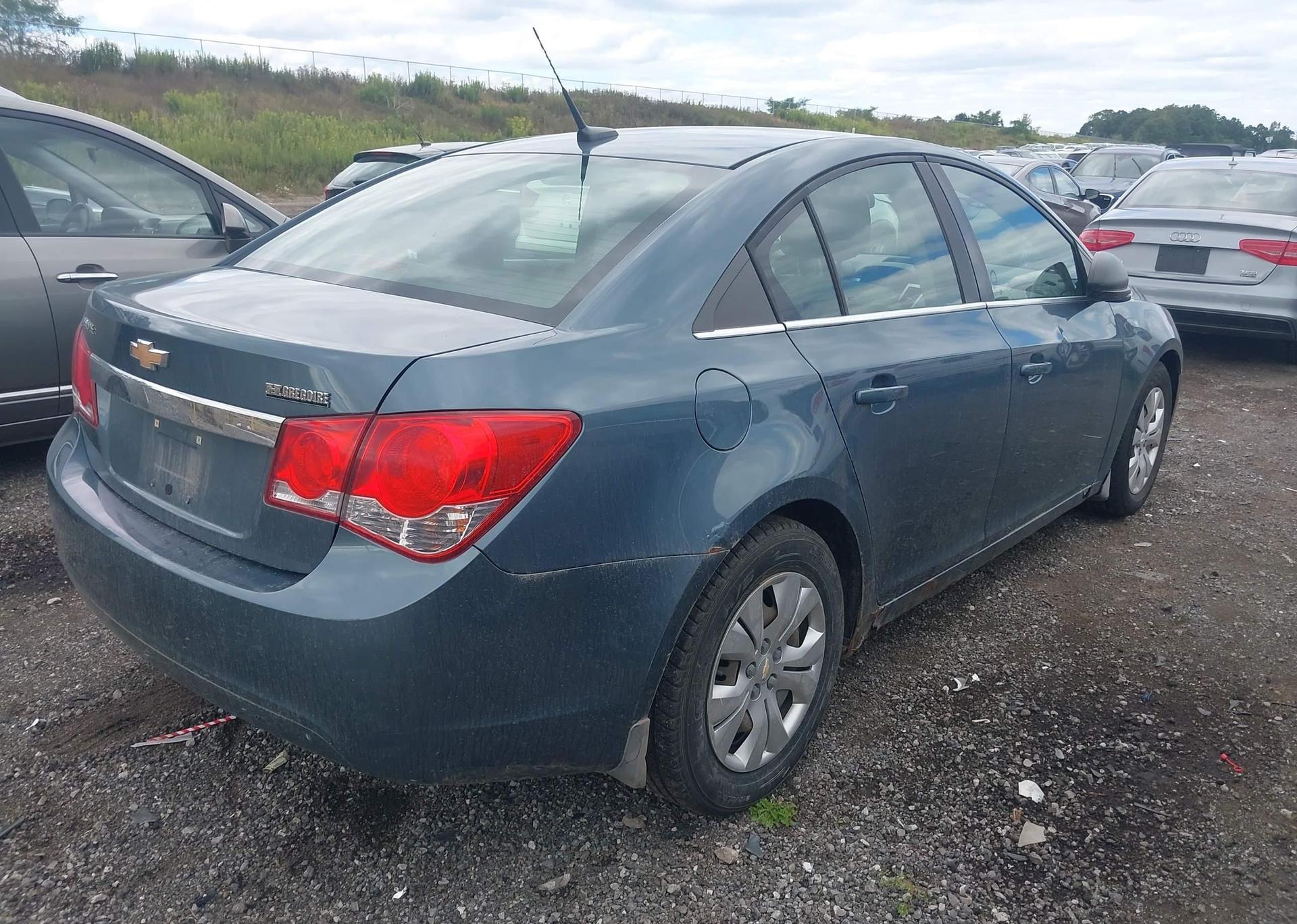 2012 CHEVROLET CRUZE LS