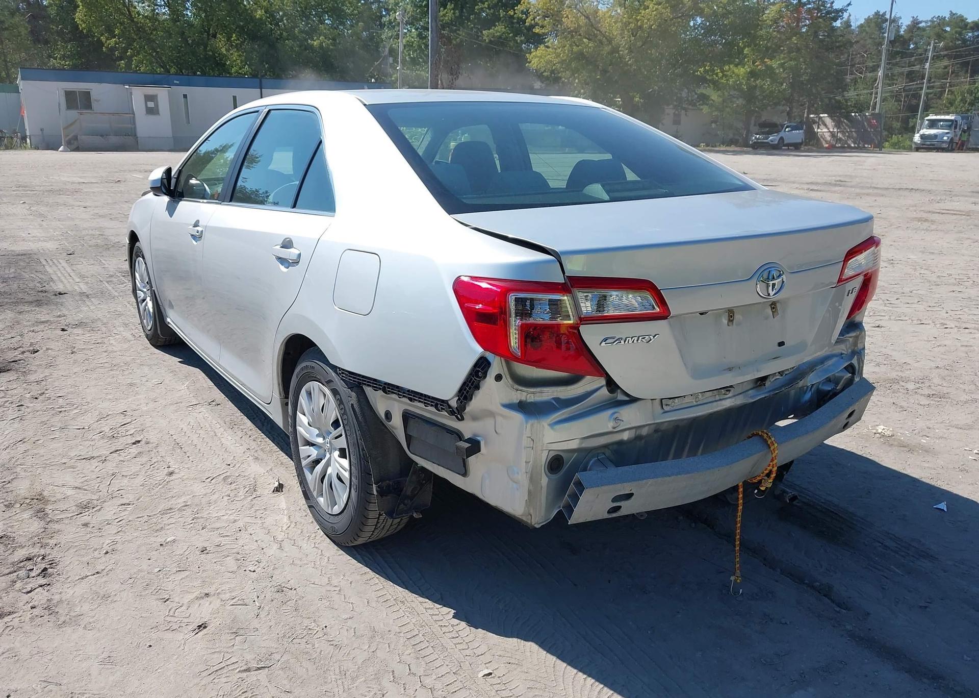 2014 TOYOTA CAMRY