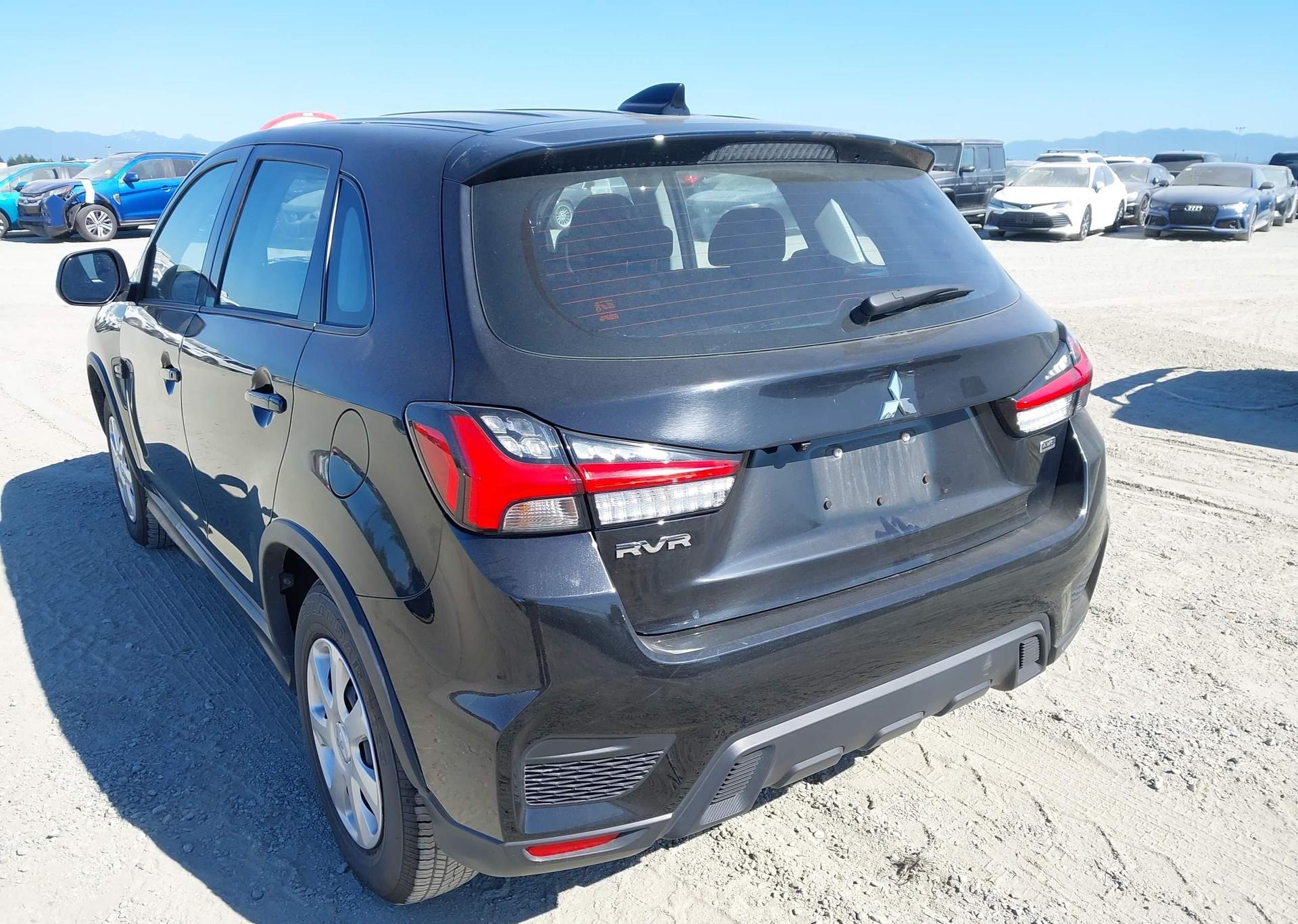 2024 MITSUBISHI RVR ES