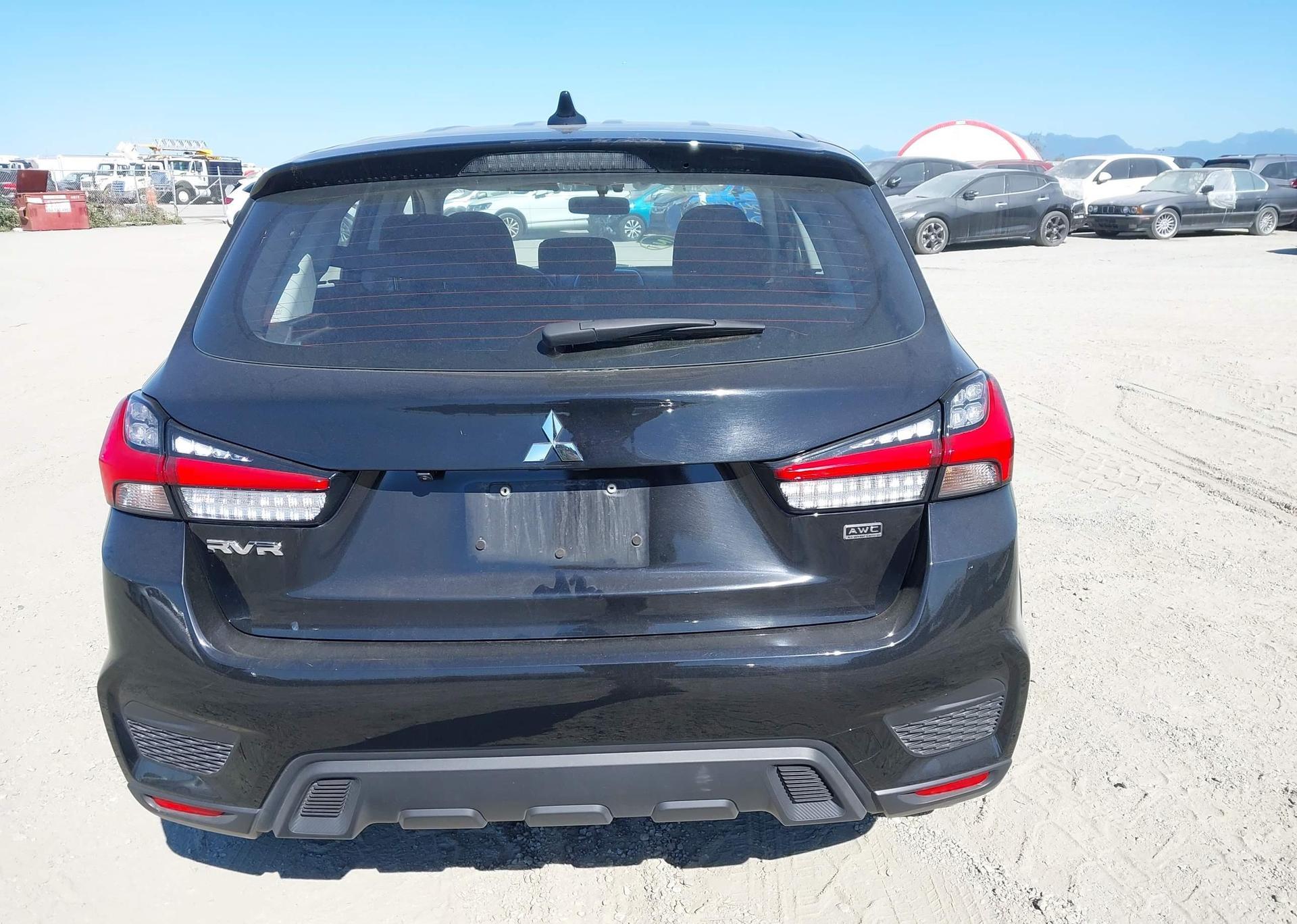 2024 MITSUBISHI RVR ES