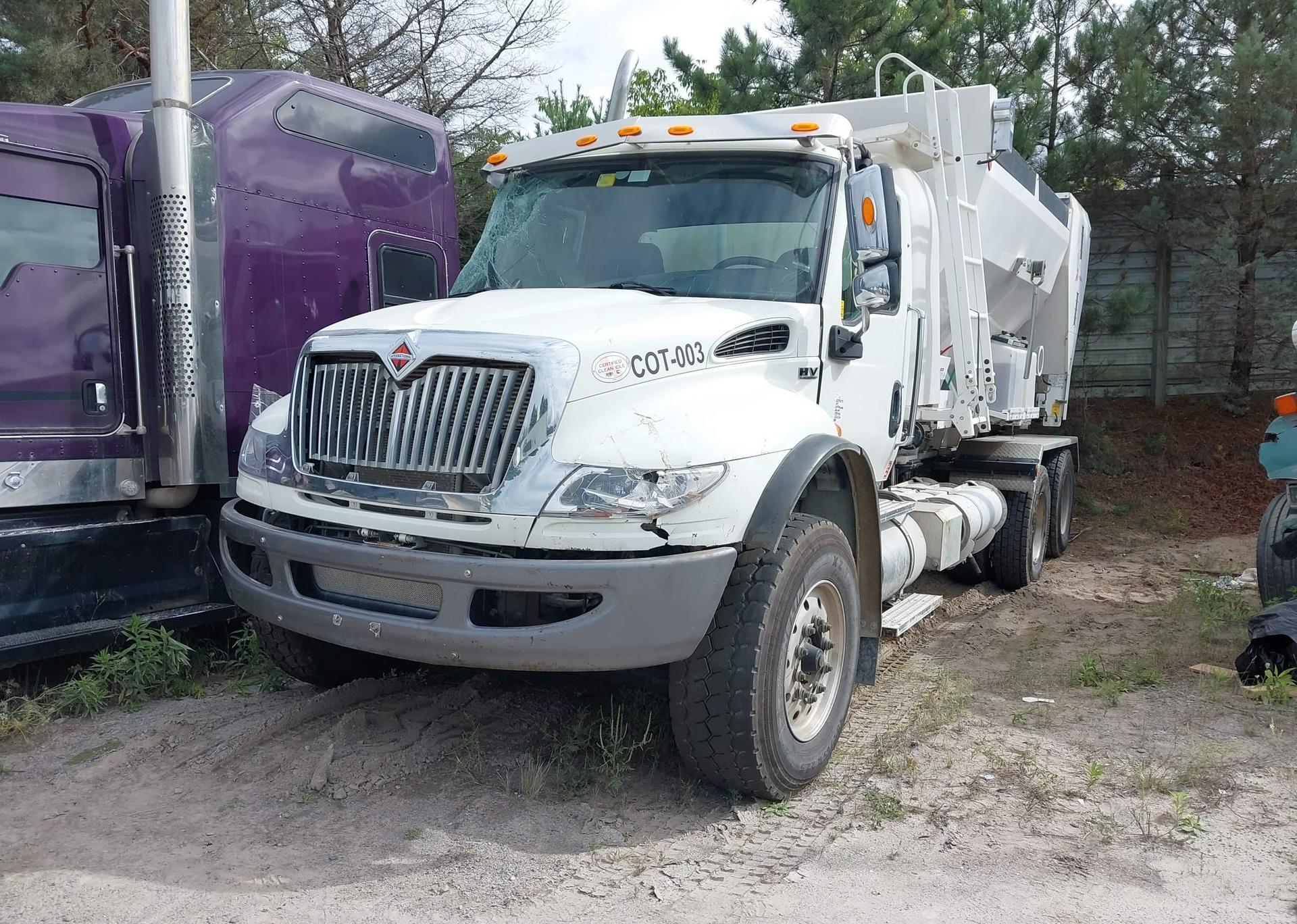 2024 INTERNATIONAL HV607