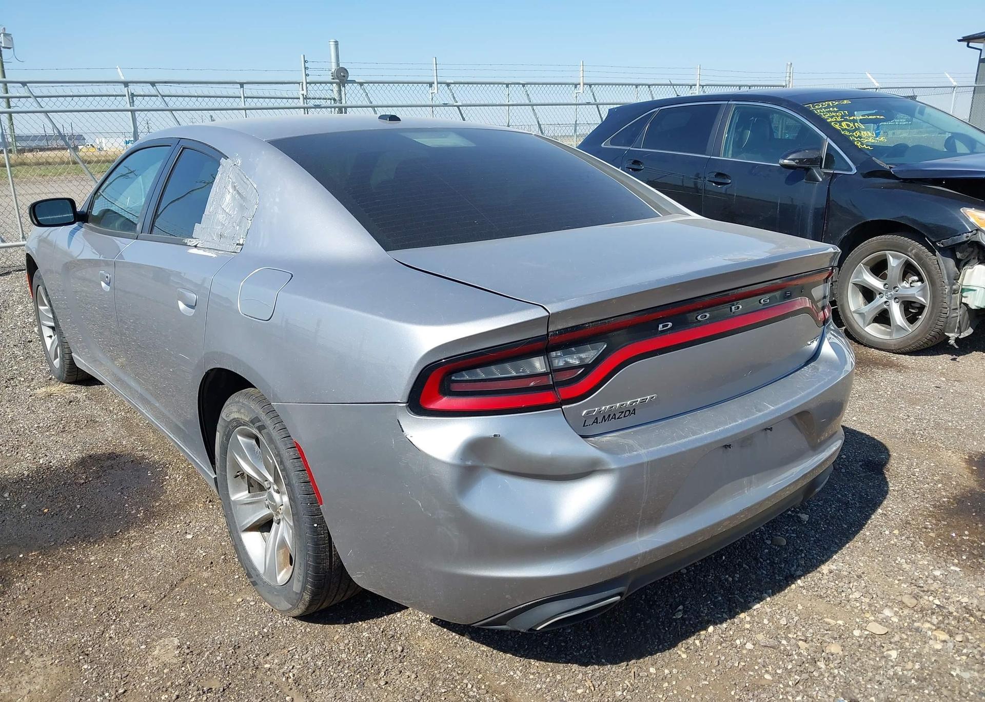 2015 DODGE CHARGER SXT