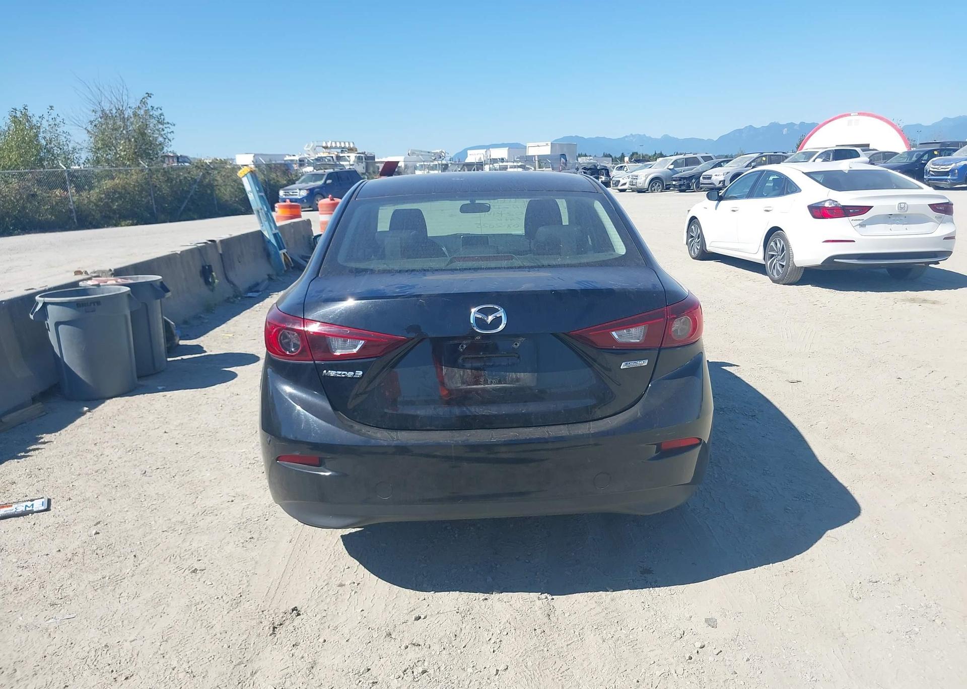 2016 MAZDA 3 Sport