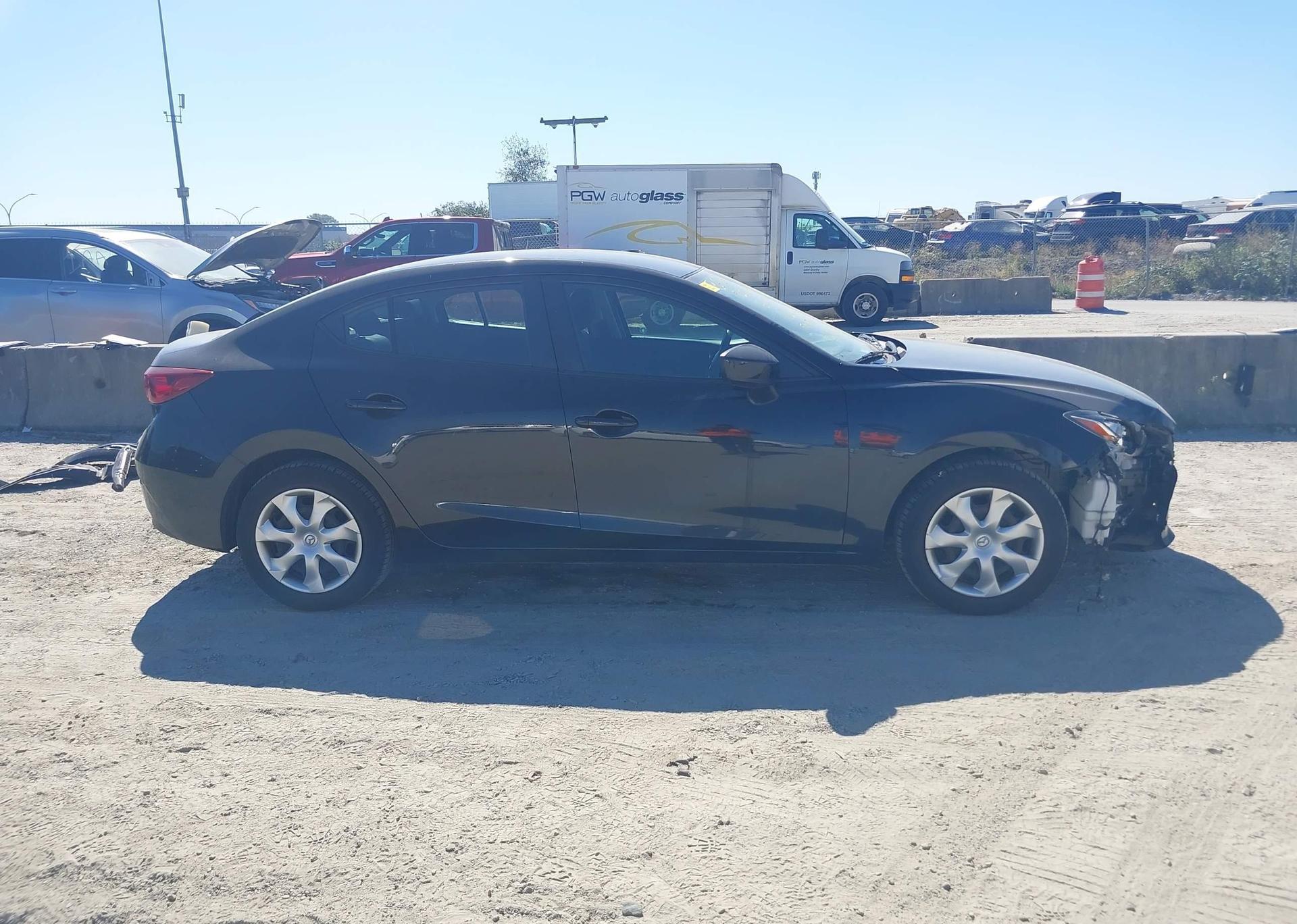 2016 MAZDA 3 Sport