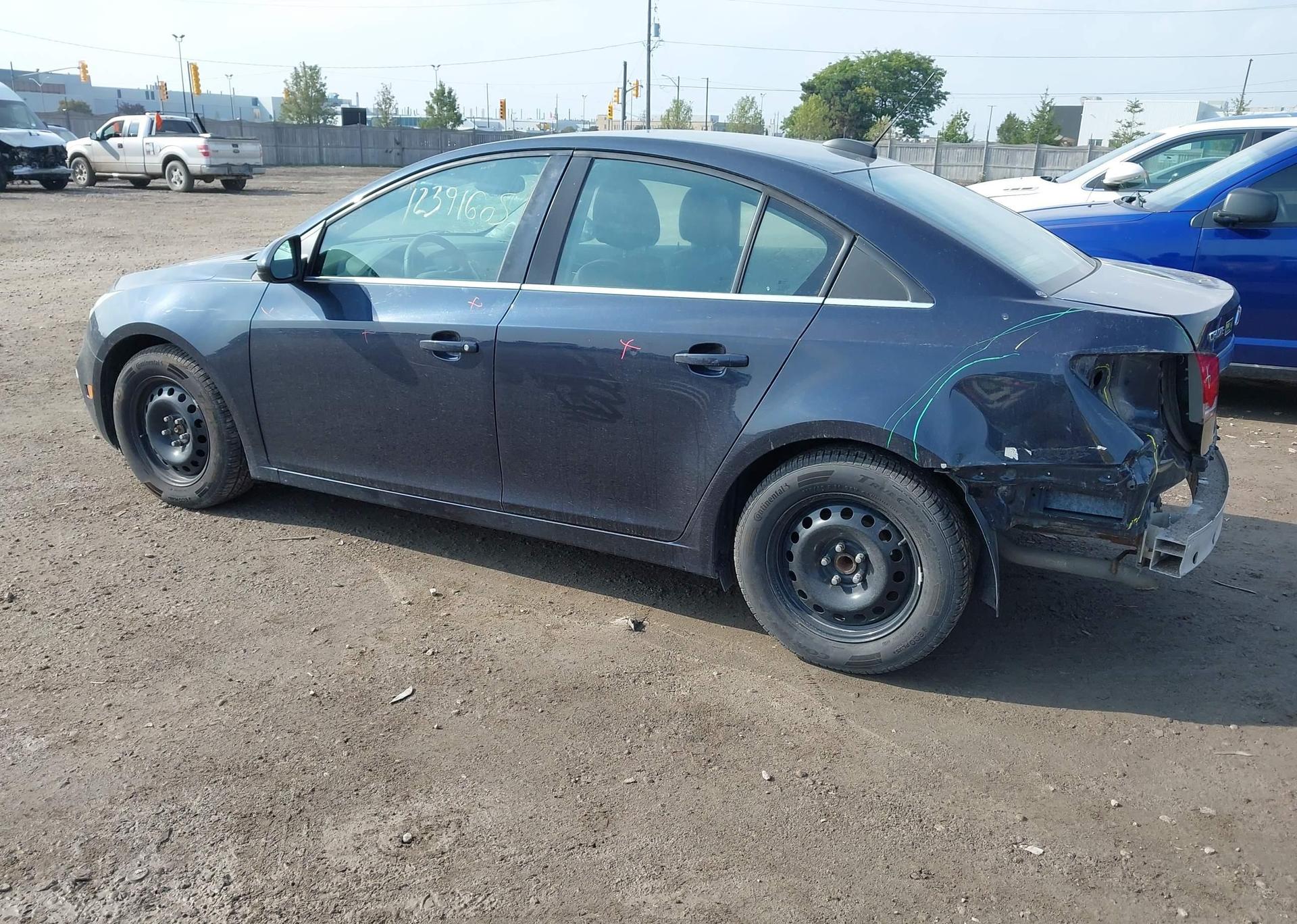 2016 CHEVROLET CRUZE