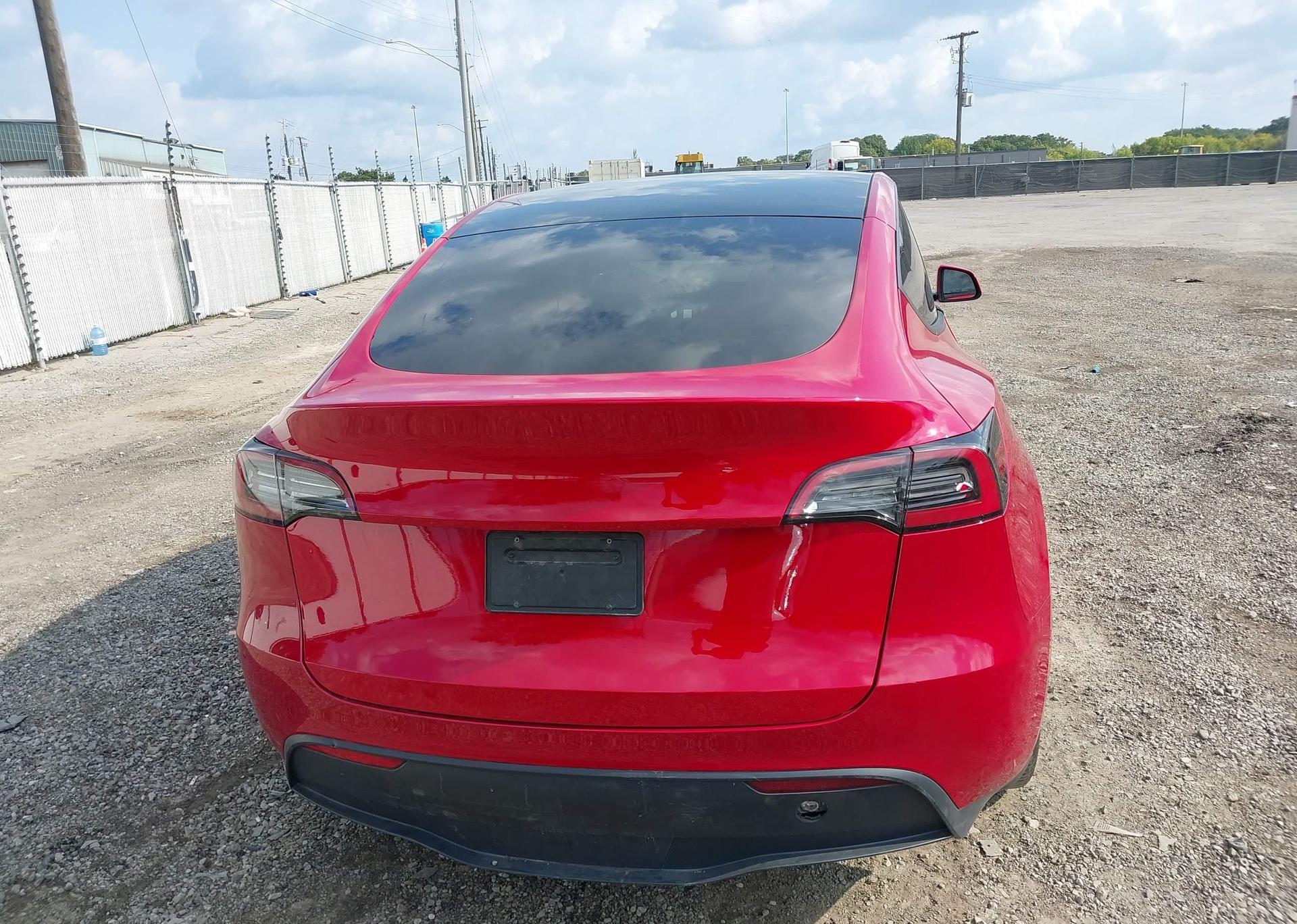 2023 TESLA MODEL Y PERFORMANCE