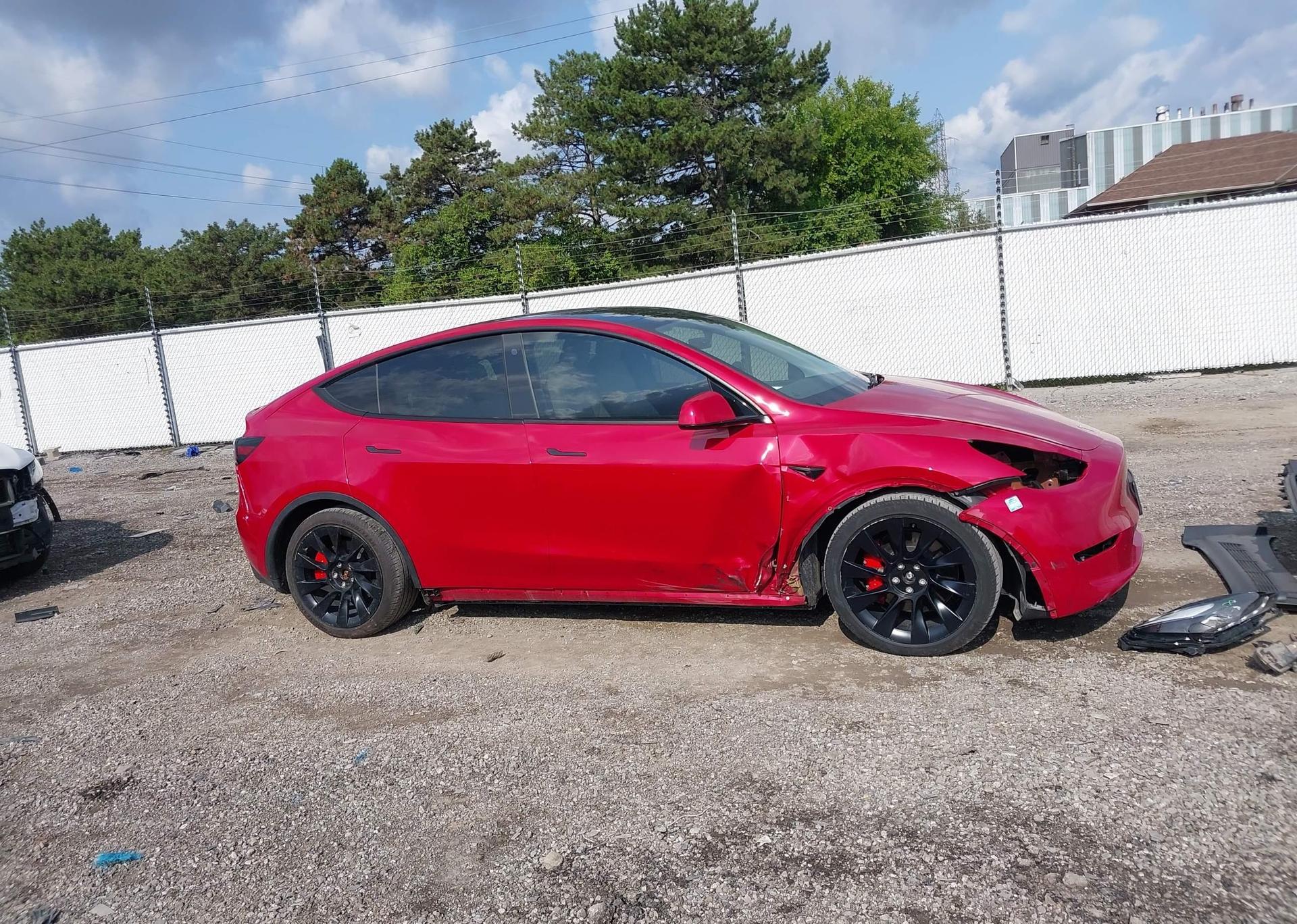 2023 TESLA MODEL Y PERFORMANCE