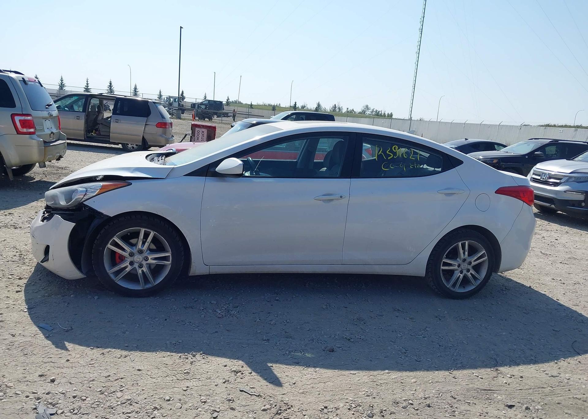 2013 HYUNDAI ELANTRA GLS