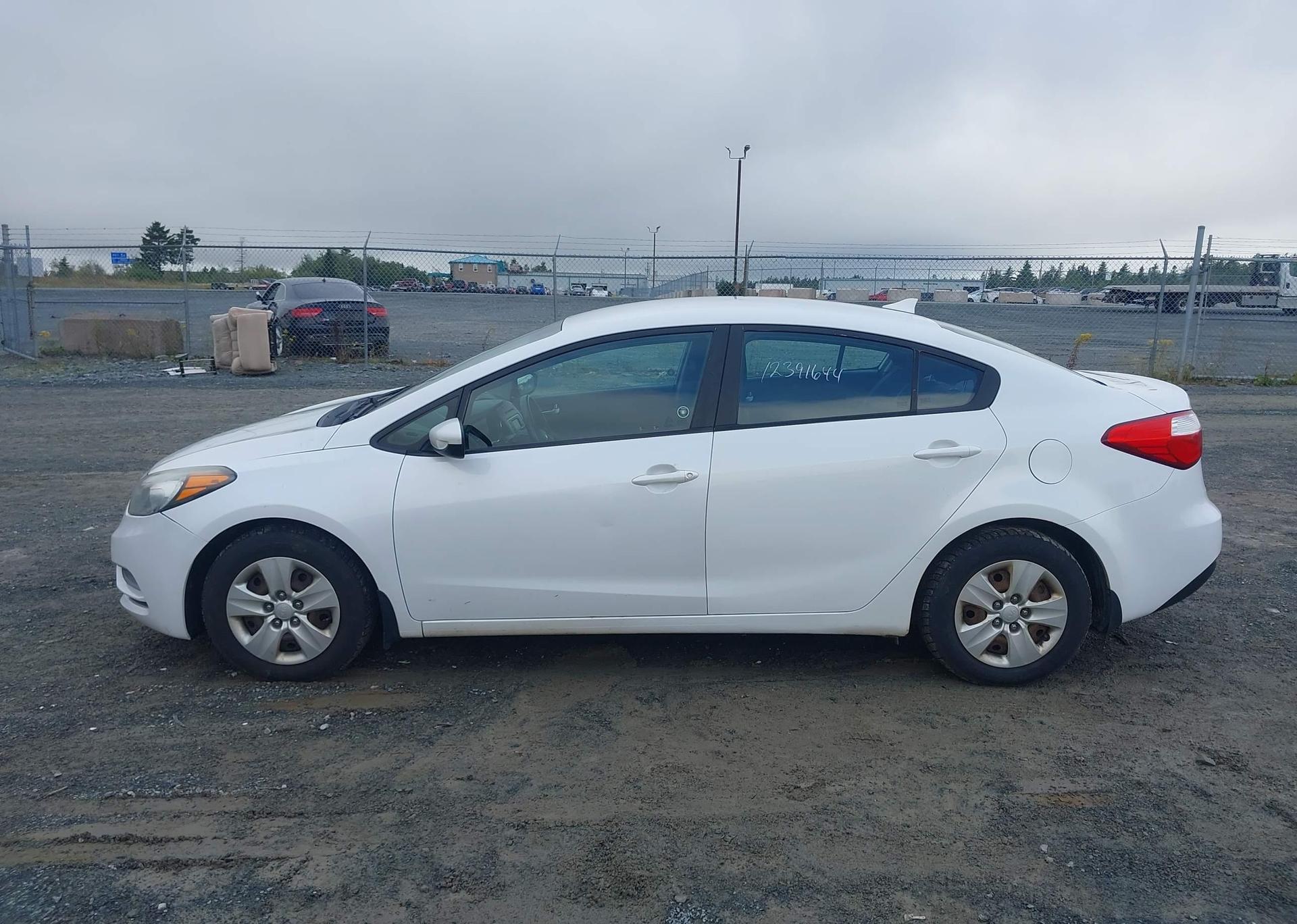 2014 KIA FORTE 1.8L LX