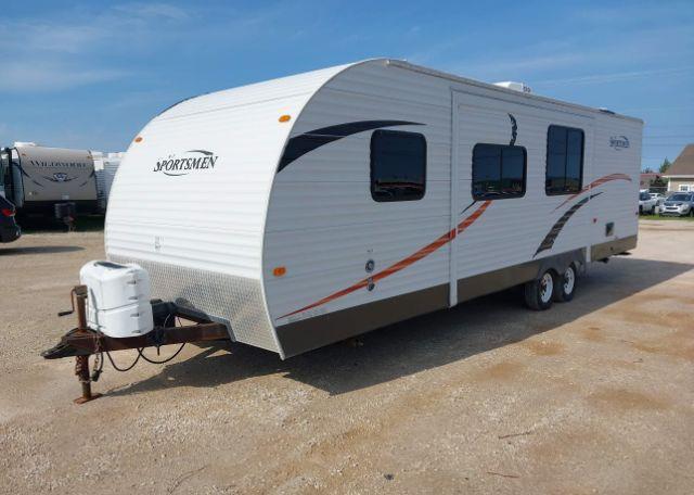 2010 SPORTSMAN Trailer