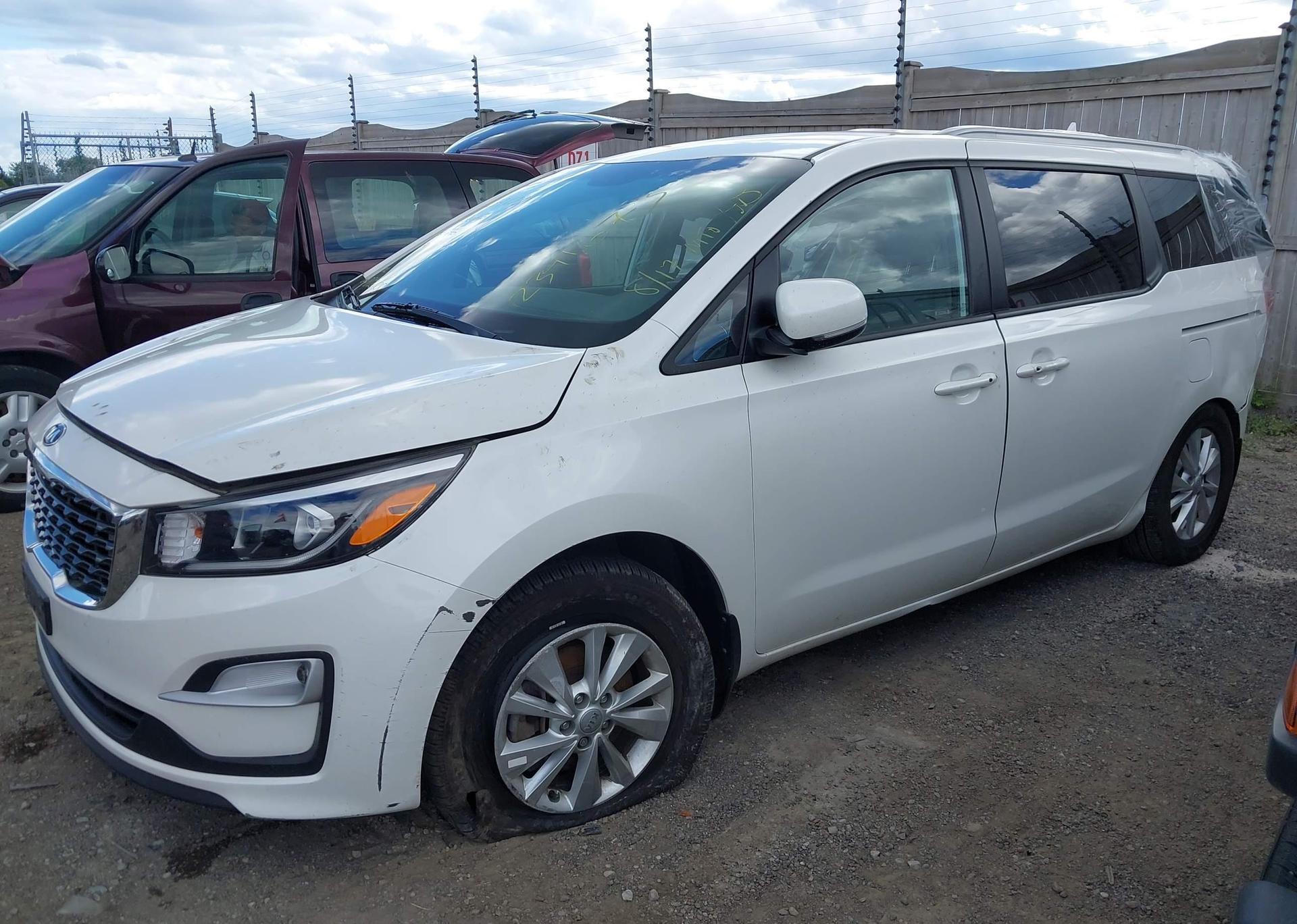 2020 KIA SEDONA LX