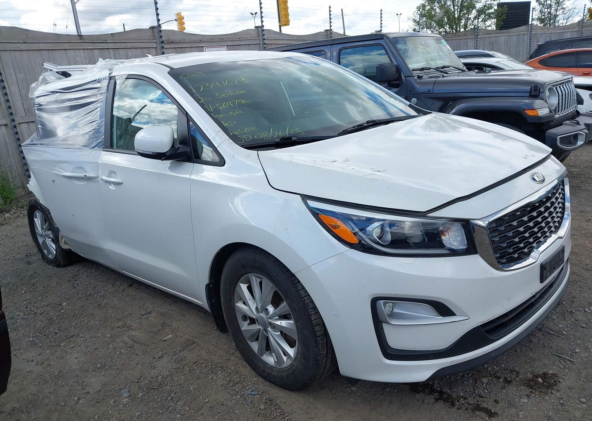 2020 KIA SEDONA LX