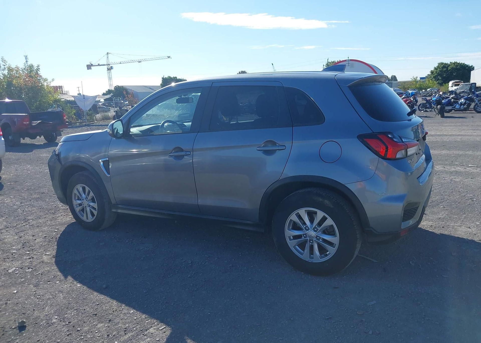 2024 MITSUBISHI RVR SE