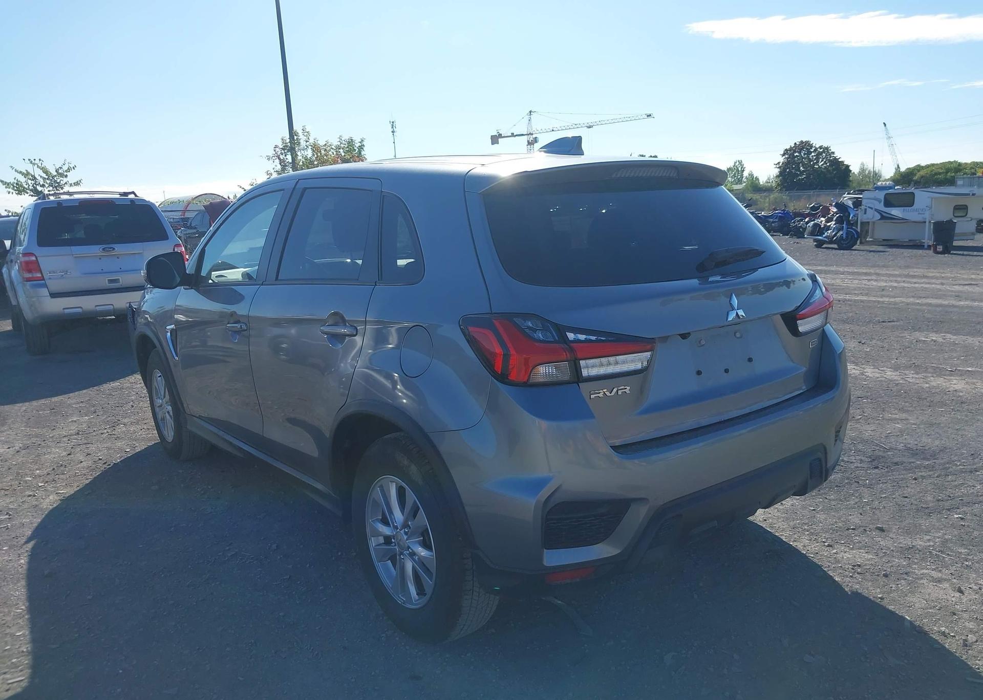 2024 MITSUBISHI RVR SE