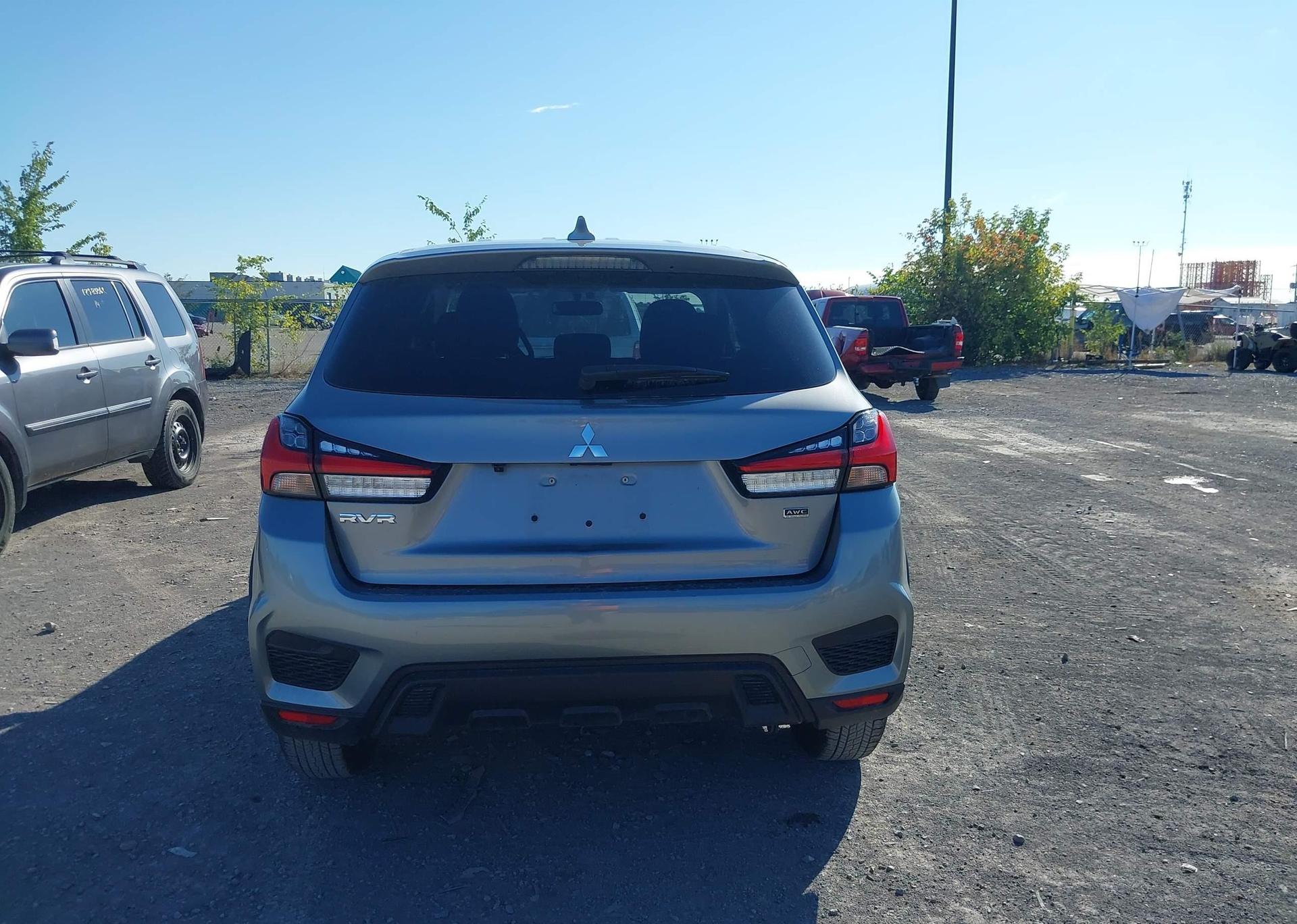 2024 MITSUBISHI RVR SE