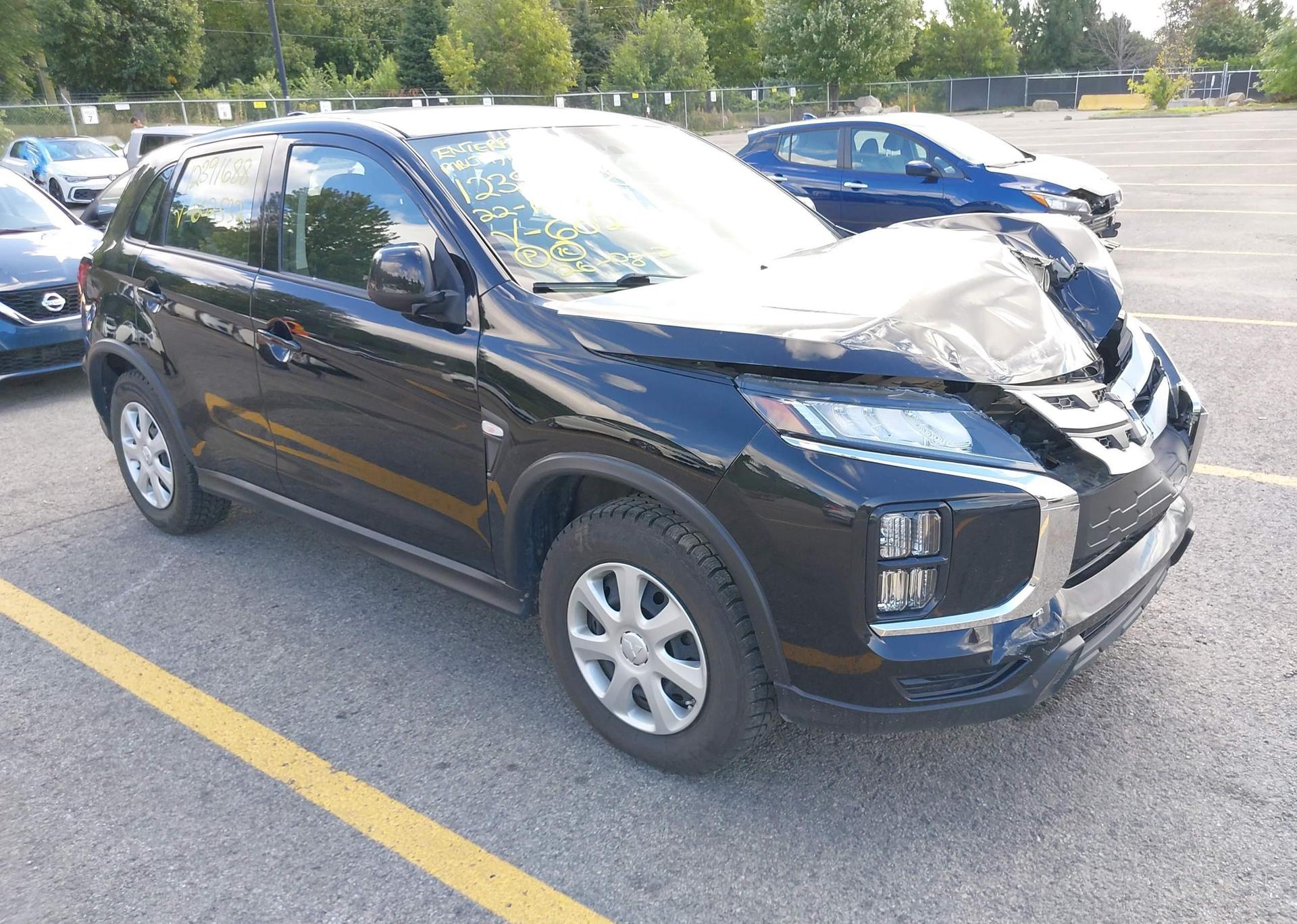 2022 MITSUBISHI RVR ES