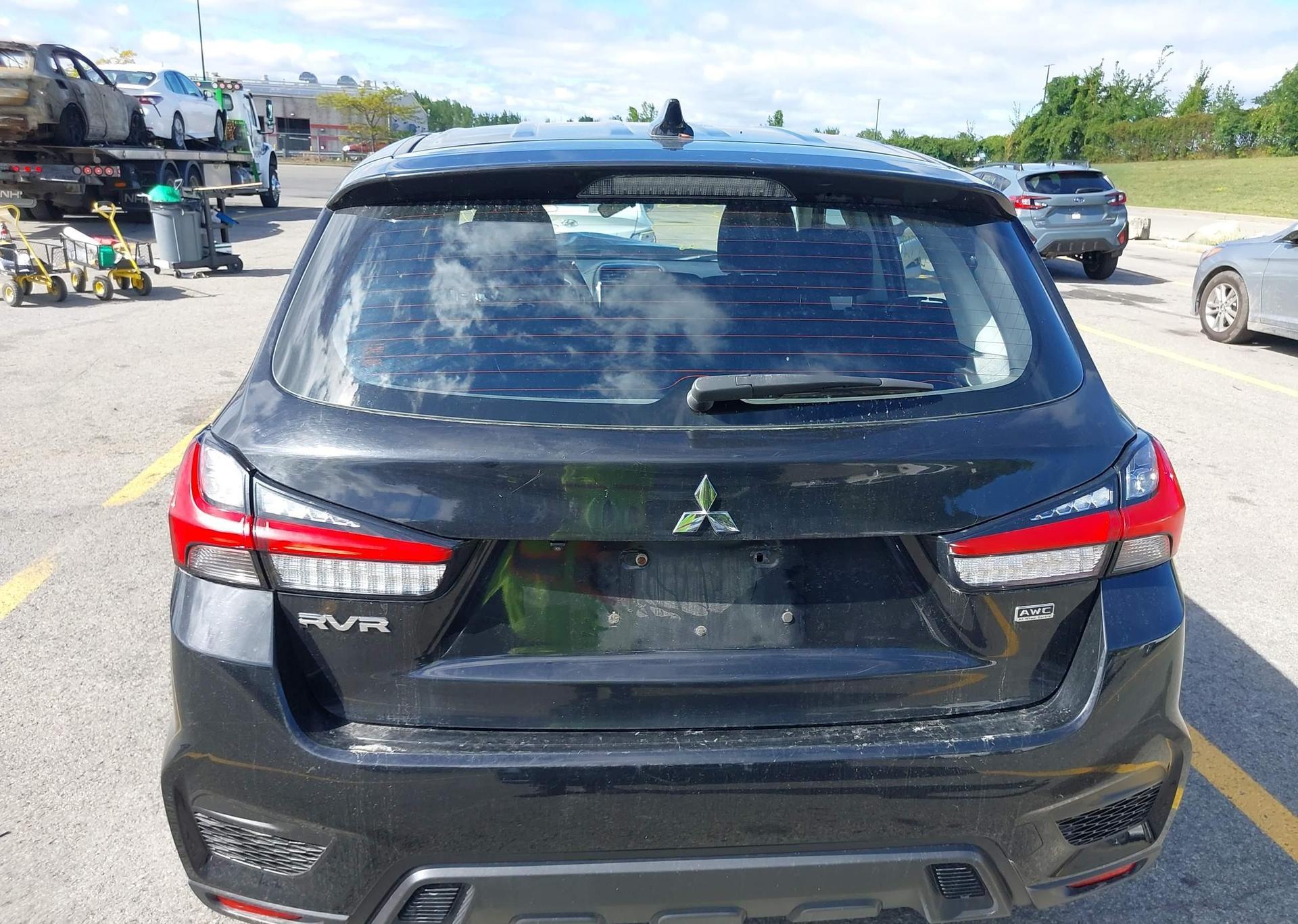 2022 MITSUBISHI RVR ES