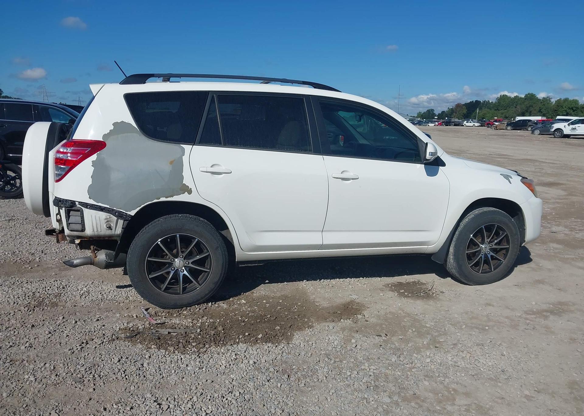 2012 TOYOTA RAV4