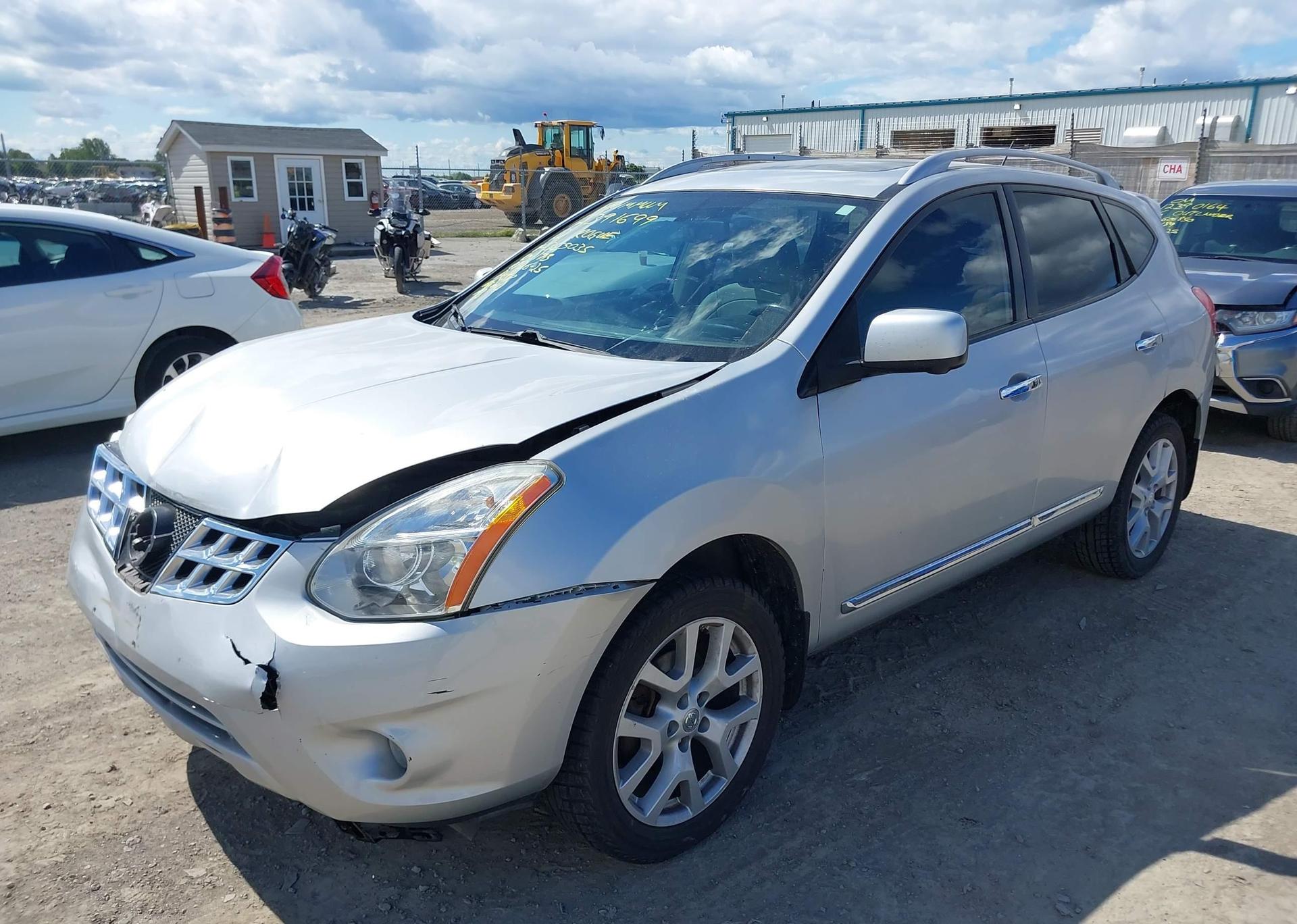 2012 NISSAN ROGUE S