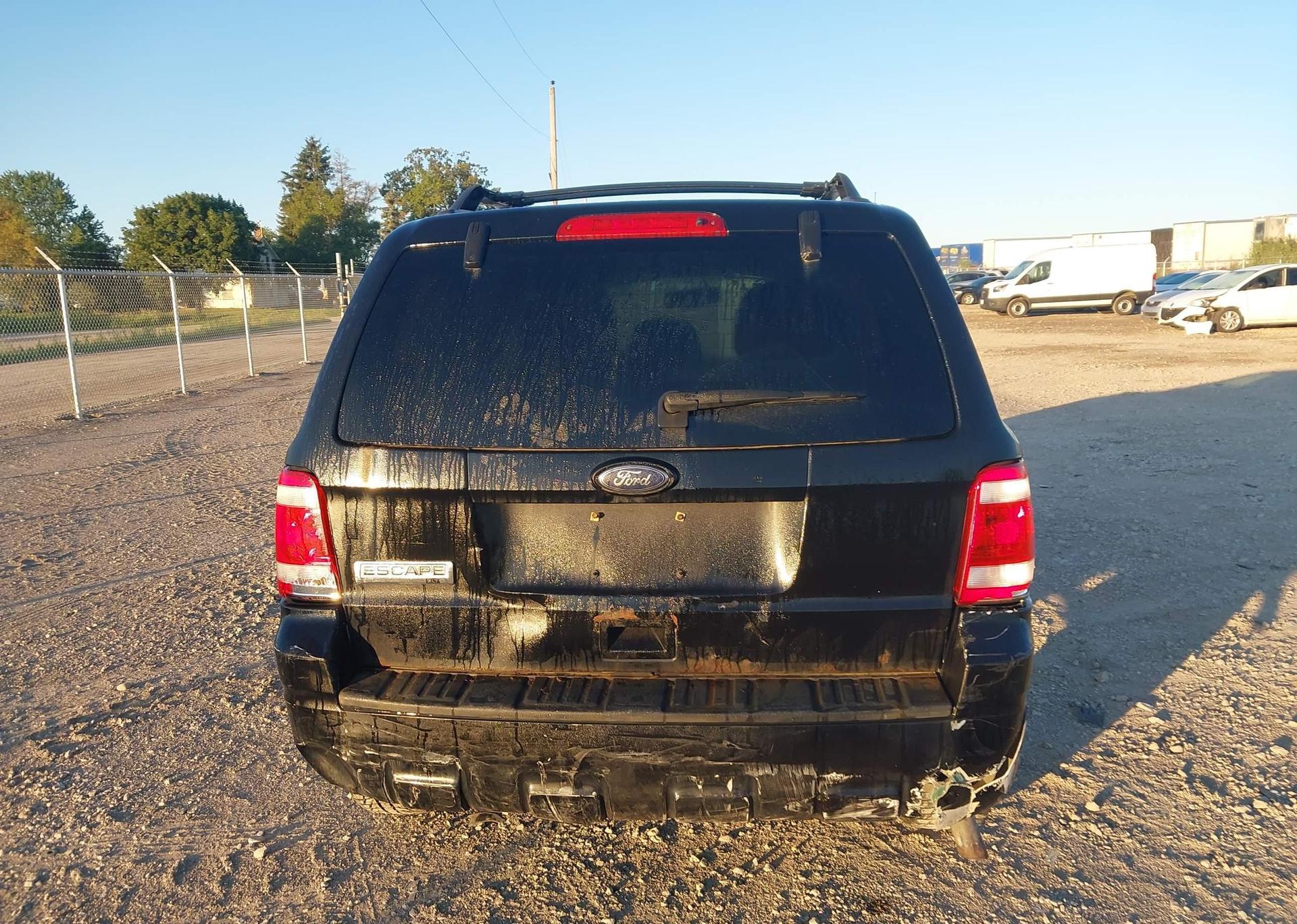 2010 FORD ESCAPE XLT AUTOMATIC