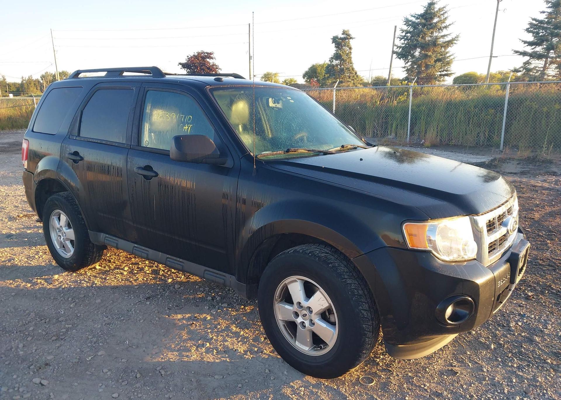 2010 FORD ESCAPE XLT AUTOMATIC
