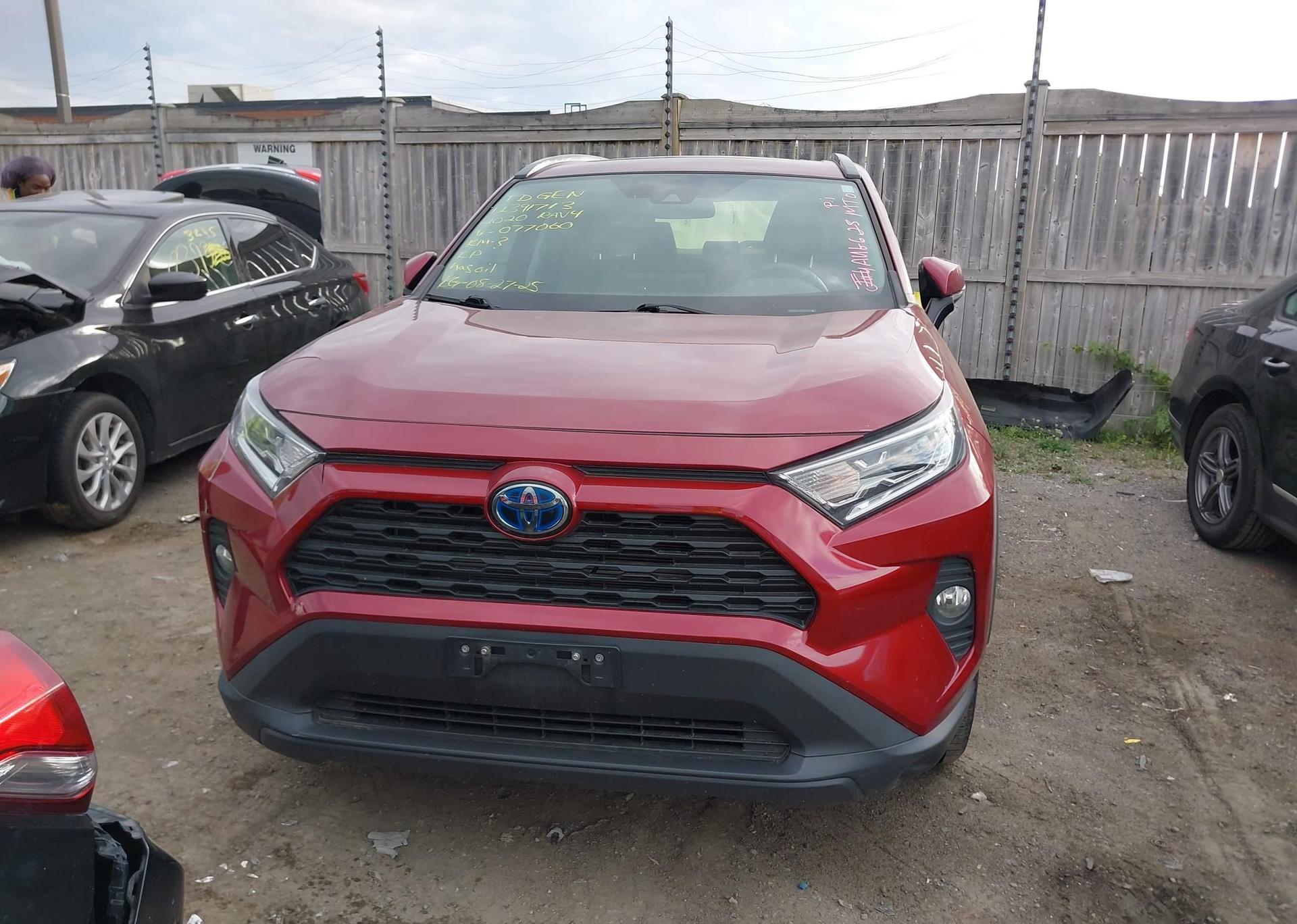2020 TOYOTA RAV4 HYBRID XLE
