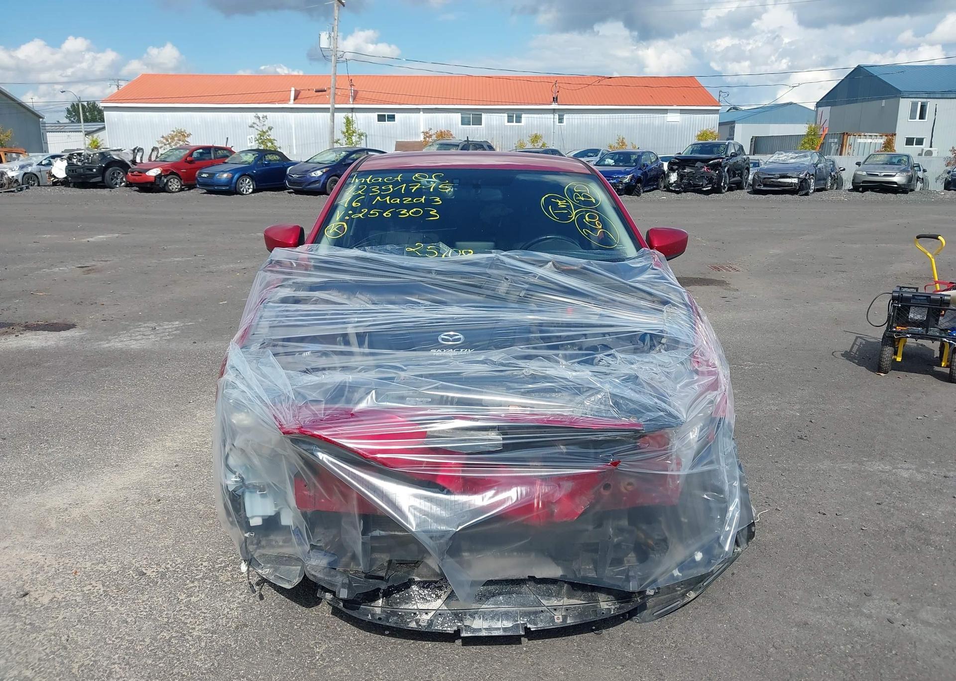 2016 MAZDA MAZDA3